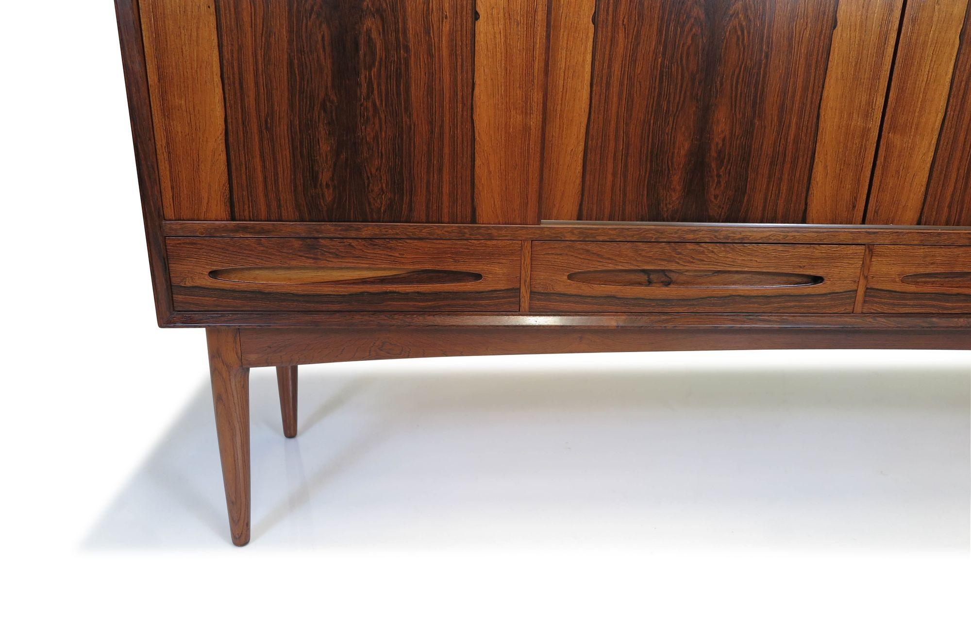Stunning Bruno Hansen Mid-century Danish Rosewood Sideboard For Sale 3