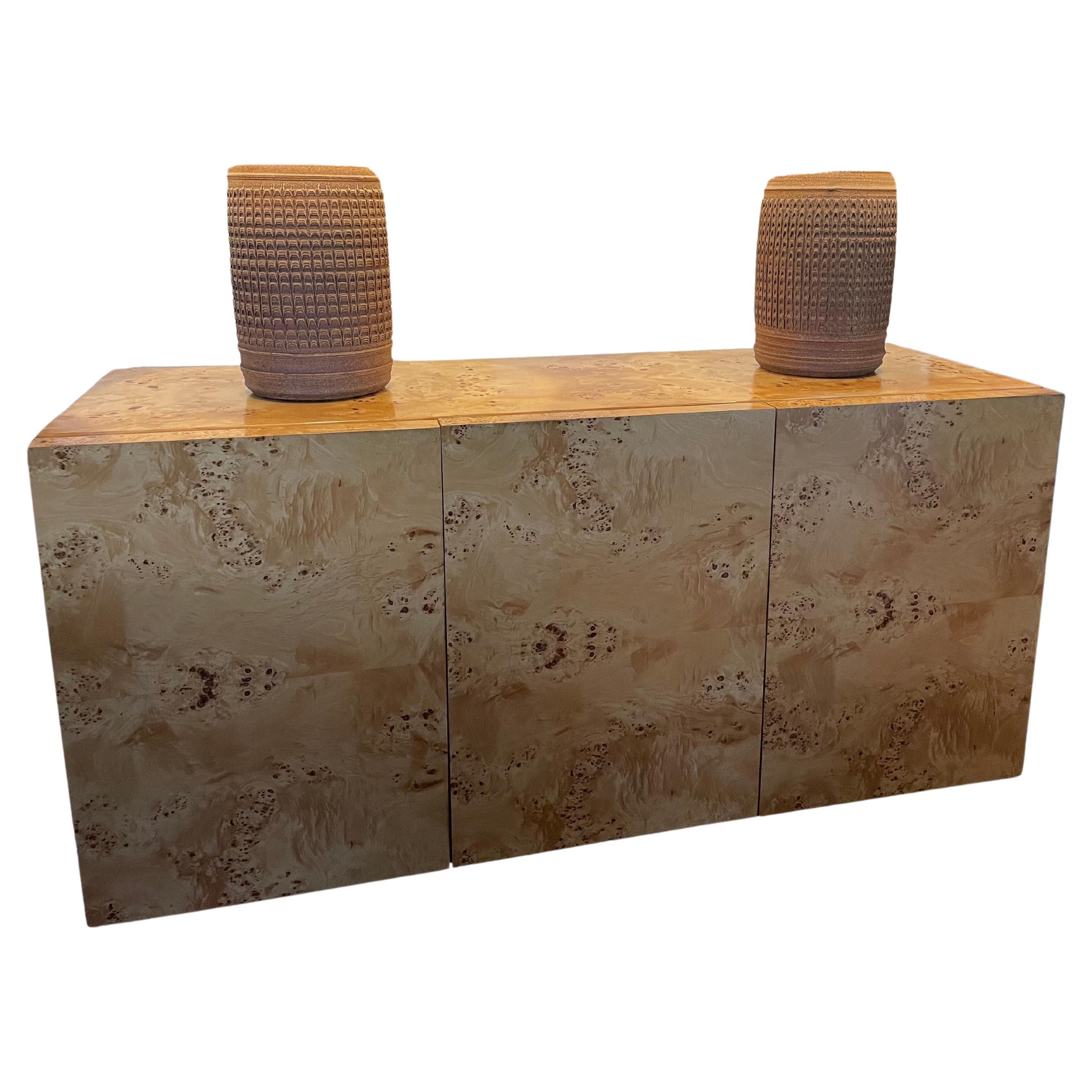 Fine XX secolo Splendida credenza in Wood di Arthur Umanoff per Dillingham, CIRCA ANNI '70 in vendita
