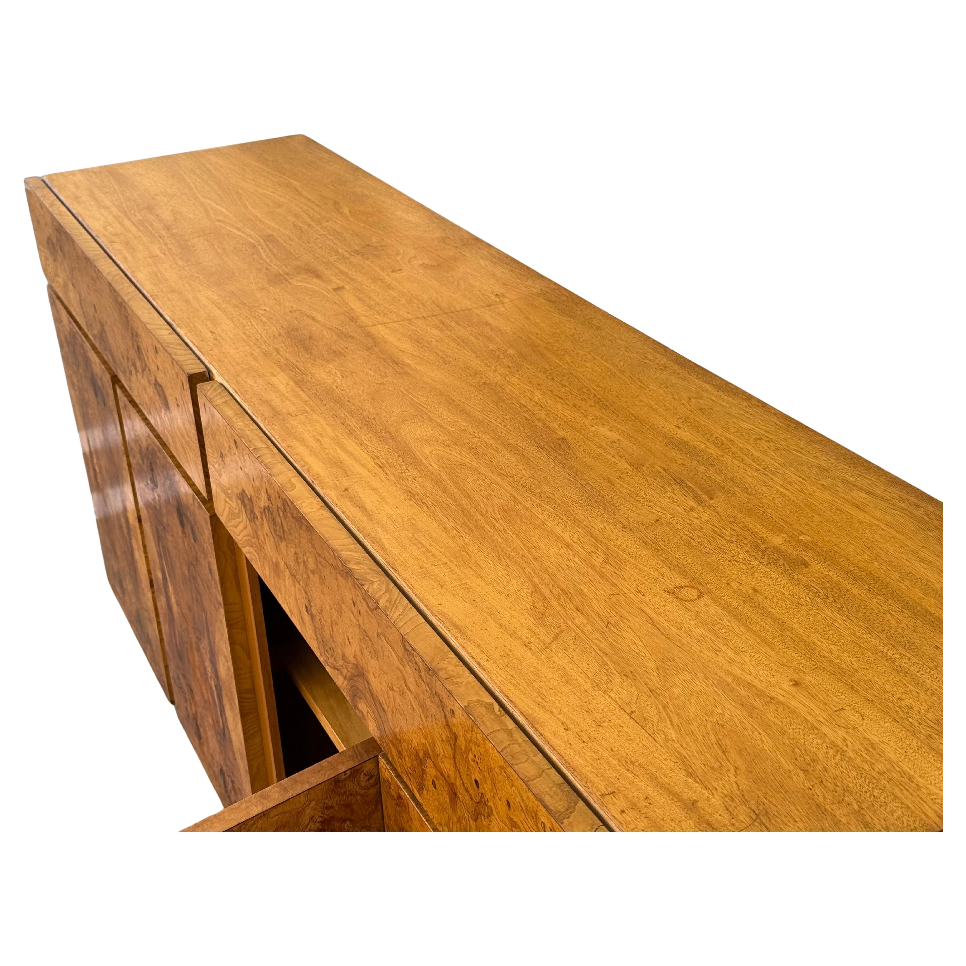 Stunning Burl Wood Credenza Dresser by Roland Carter for Lane, 1970s For Sale 7