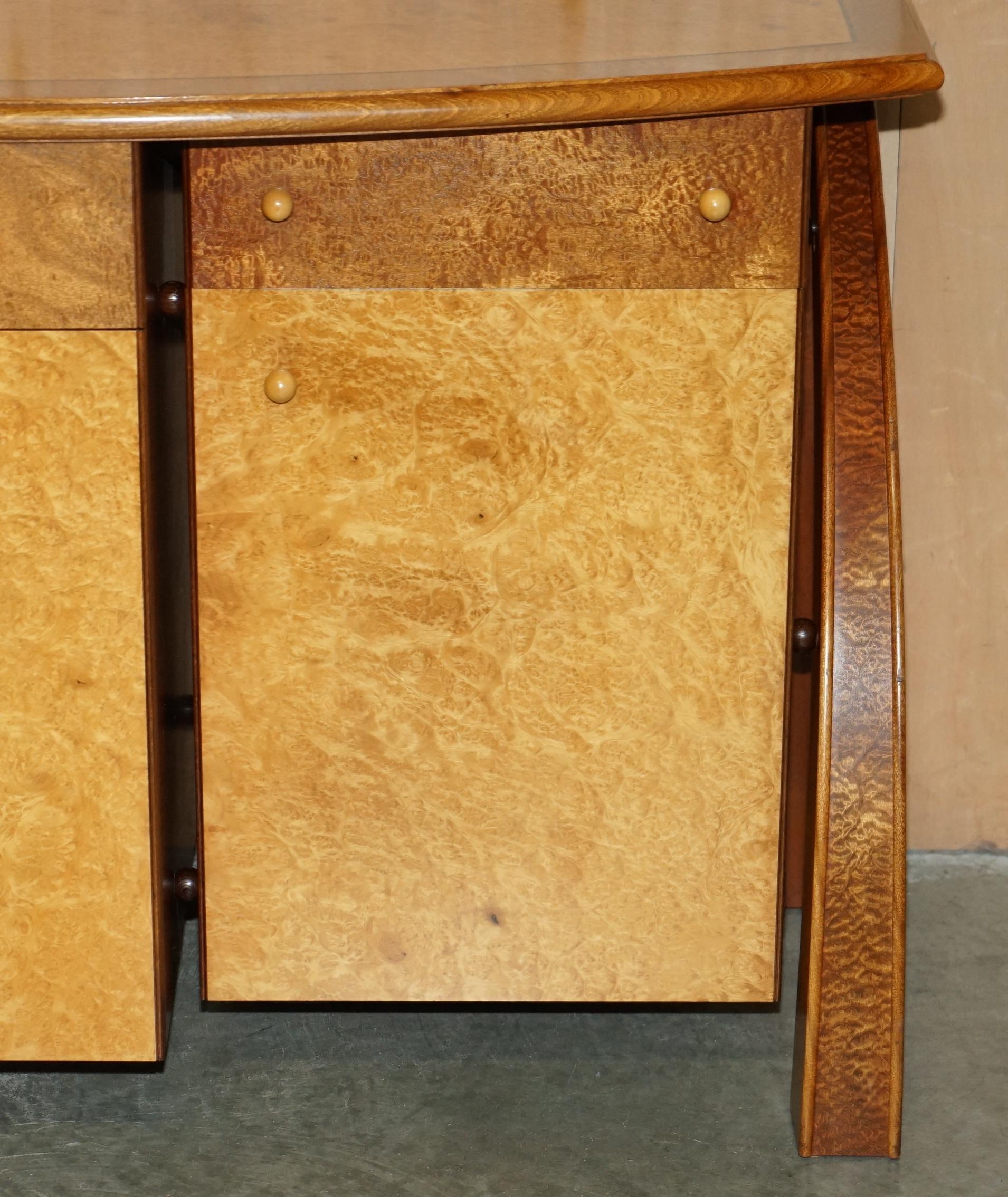 Érable STUNNING BURR MAPLE & THUYA WOOD ANDREW VARA ART DECO SCULPTURAL en vente