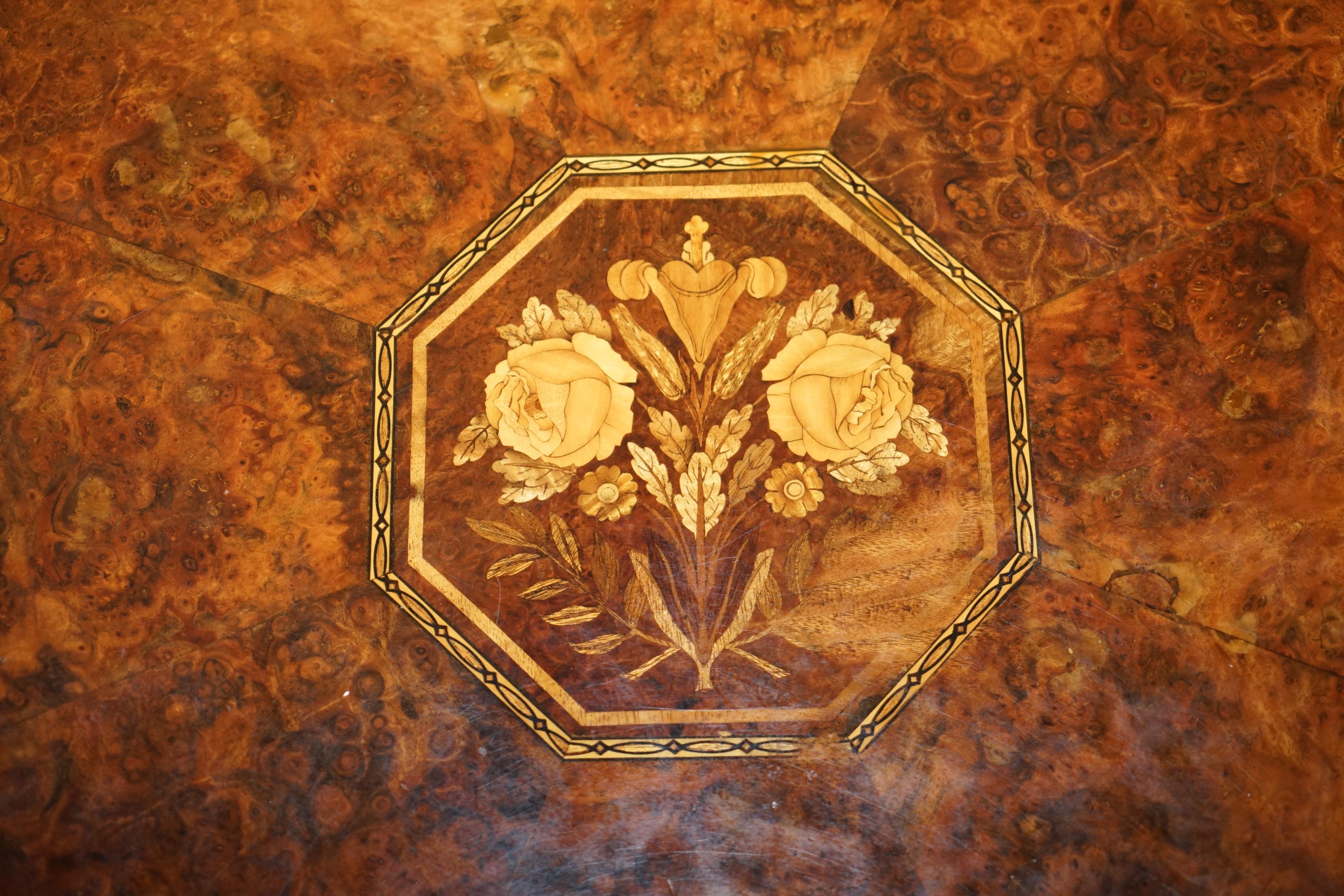 Stunning Burr Walnut Early 19th Century Birdcage Table Top on Later Claw & Ball For Sale 11