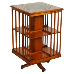 STUNNiNG BURR WALNUT GRÜNE LEDER-Top REvolVING BOOKCASE AUS BEVAN FUNNELL