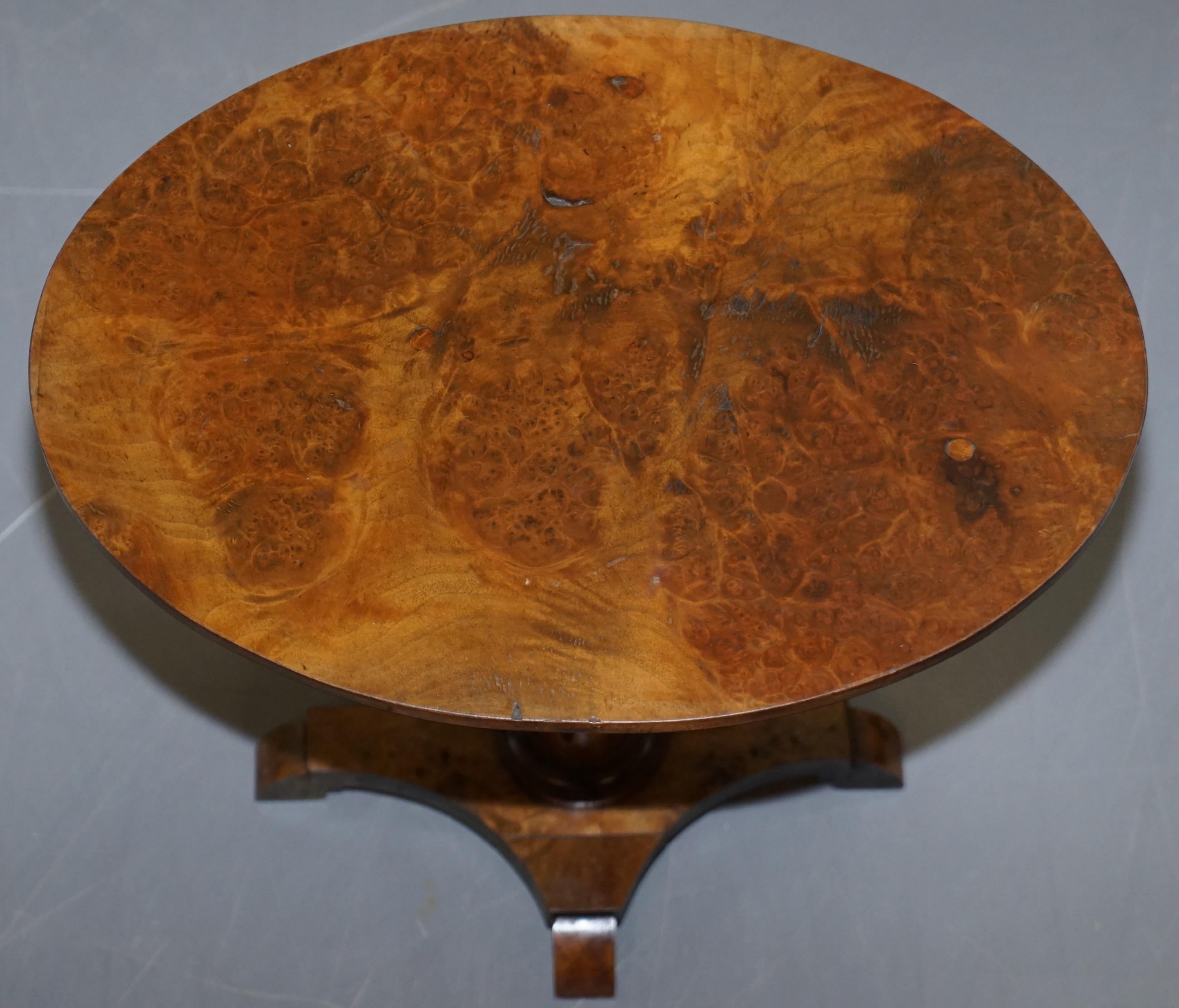English Stunning Burr Walnut Oval Side End Lamp Wine Table Very Decorative Timber Patina