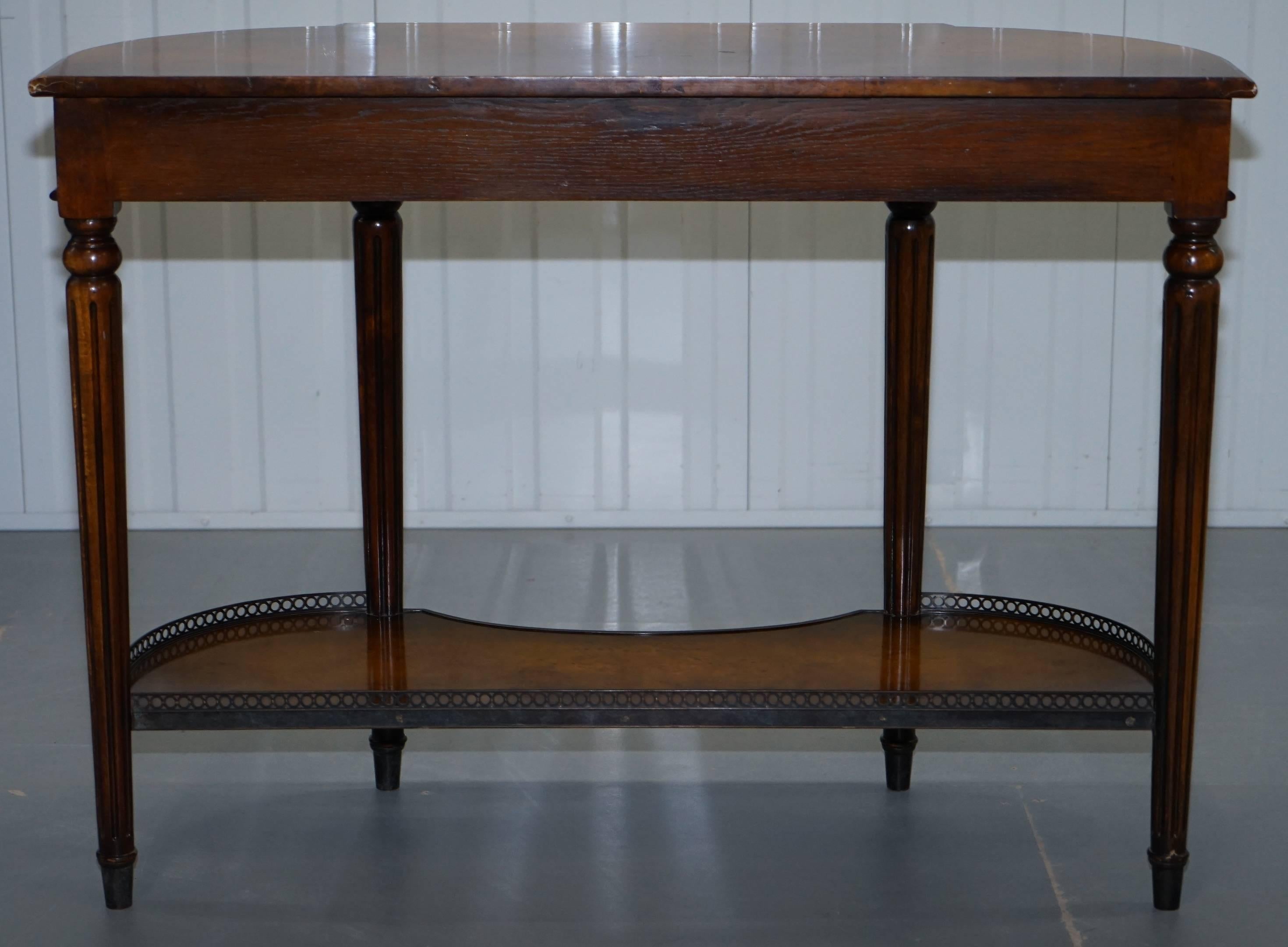 Stunning Burr Walnut Theodore Alexander Console Table with Single Drawers 10