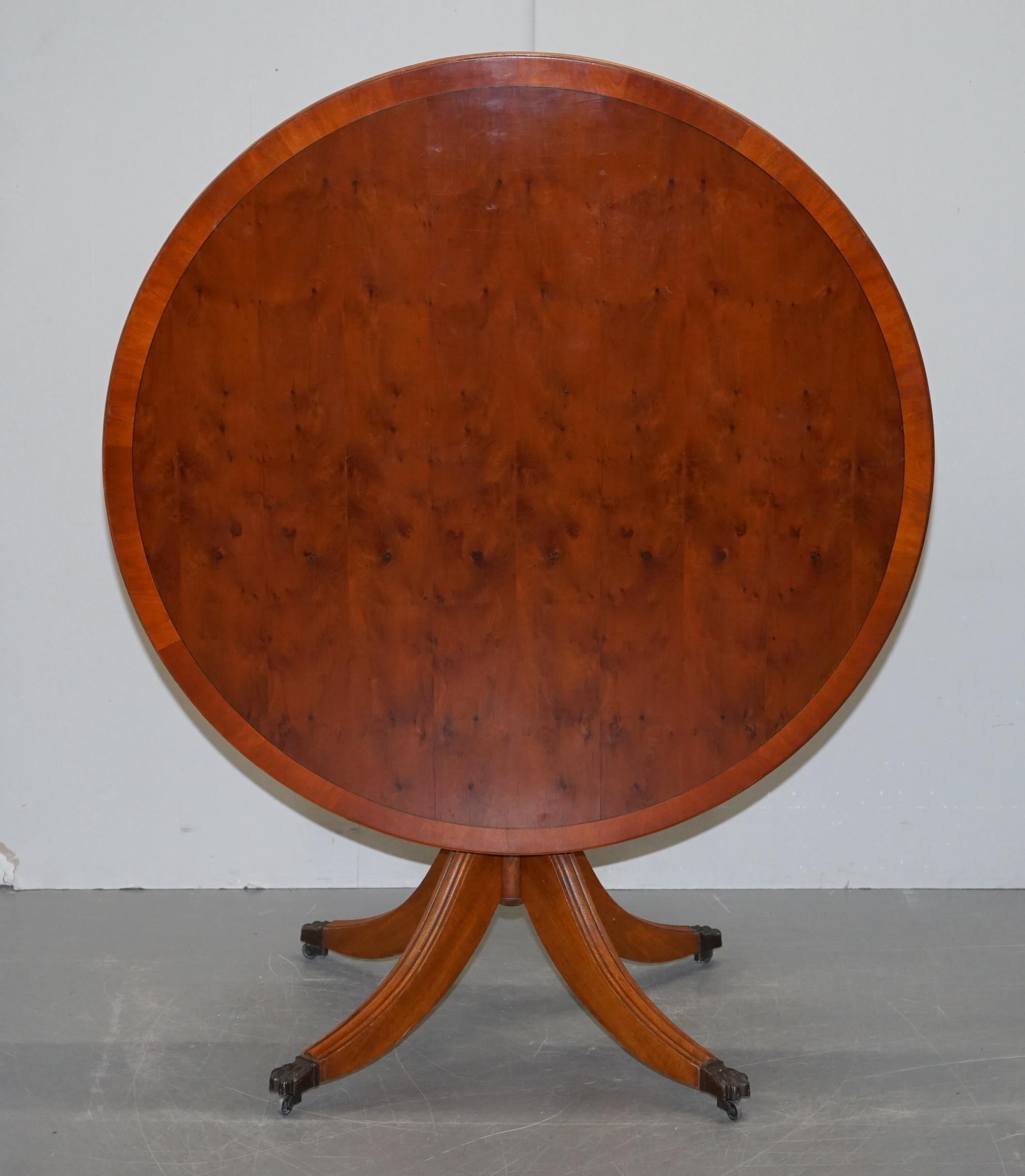Stunning Burr Yew Wood Round Tilt-Top Dining or Occasional Centre Table Patina For Sale 10