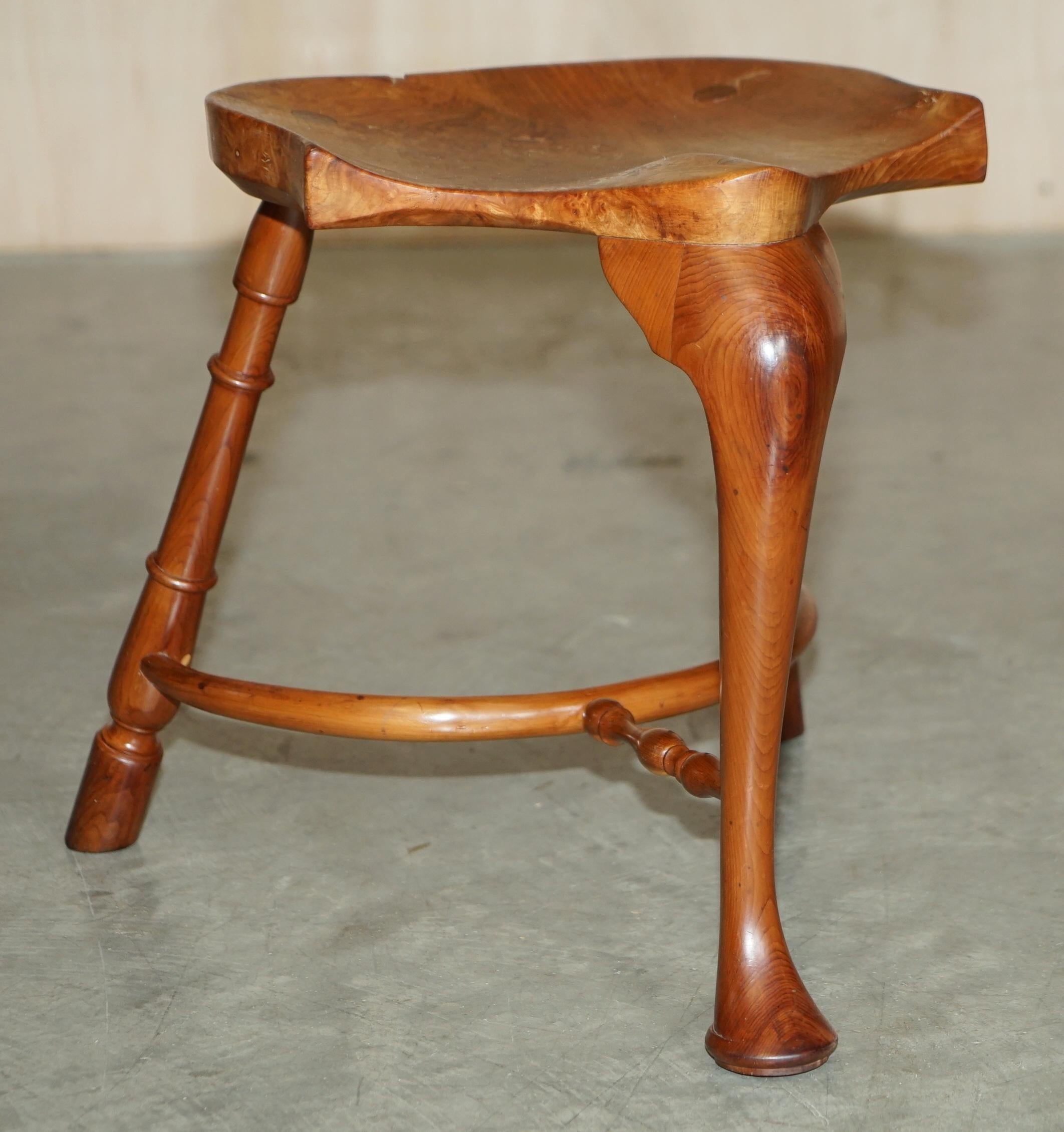 Stunning Burr Yew Wood Vintage Three Legged Stool Very Decorative Timber Grain For Sale 1