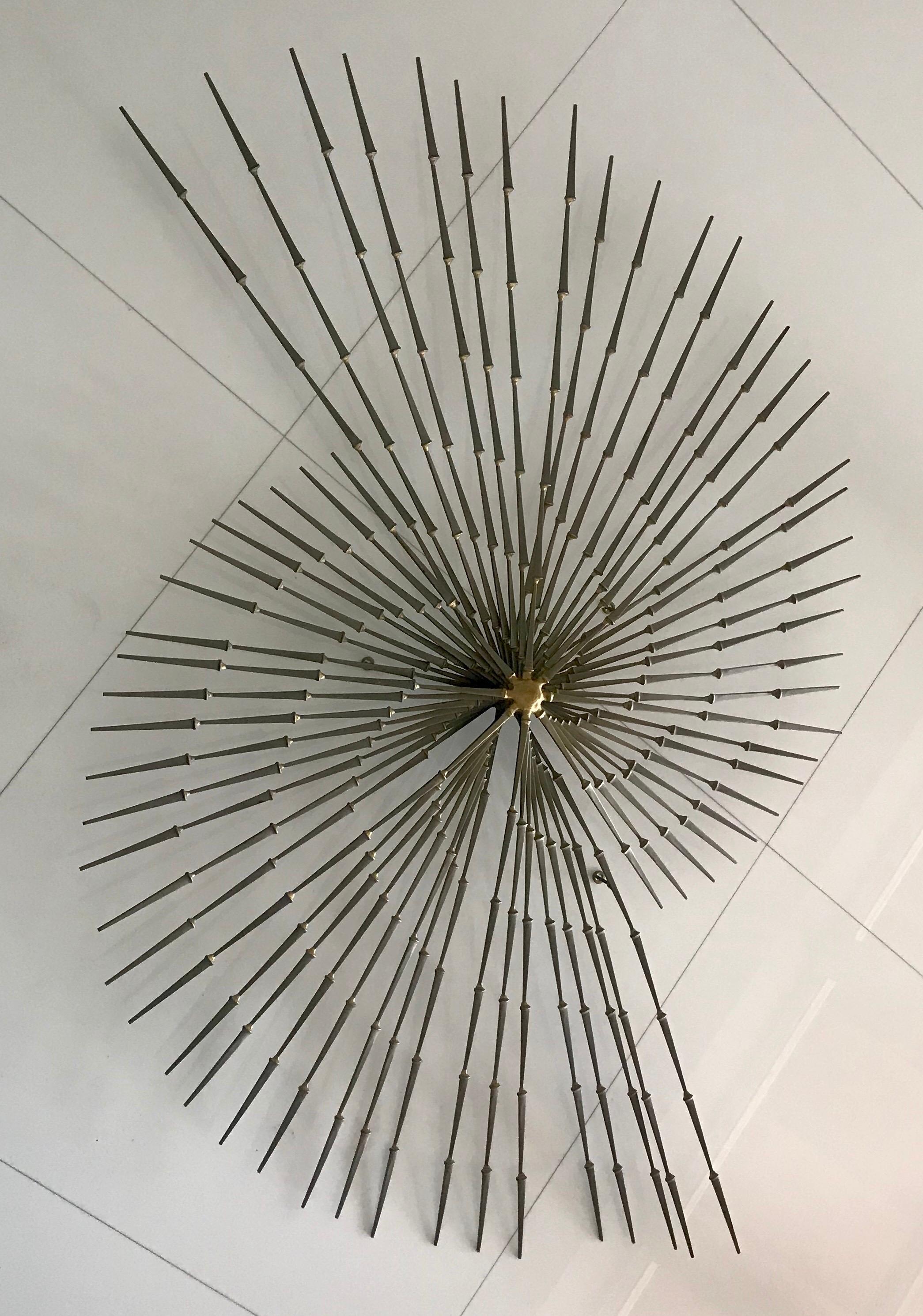 Stunning C Jere Style Brutalist Starburst Nail Wall Sculpture Midcentury, 1970s In Good Condition In Miami, FL