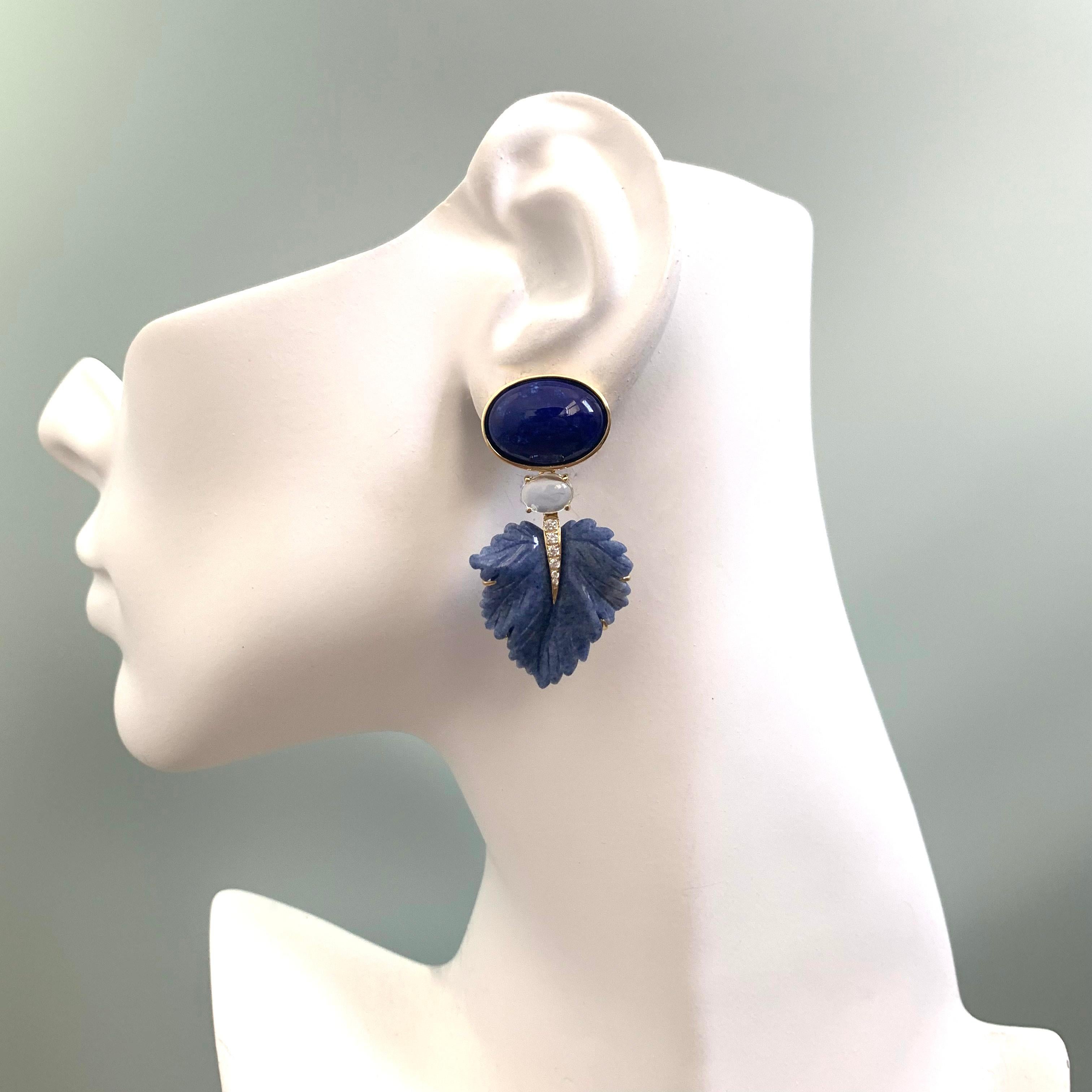 Stunning Cabochon Lapis Lazuli and Carved Blue Dumortierite Leaf Drop Earrings In New Condition In Los Angeles, CA