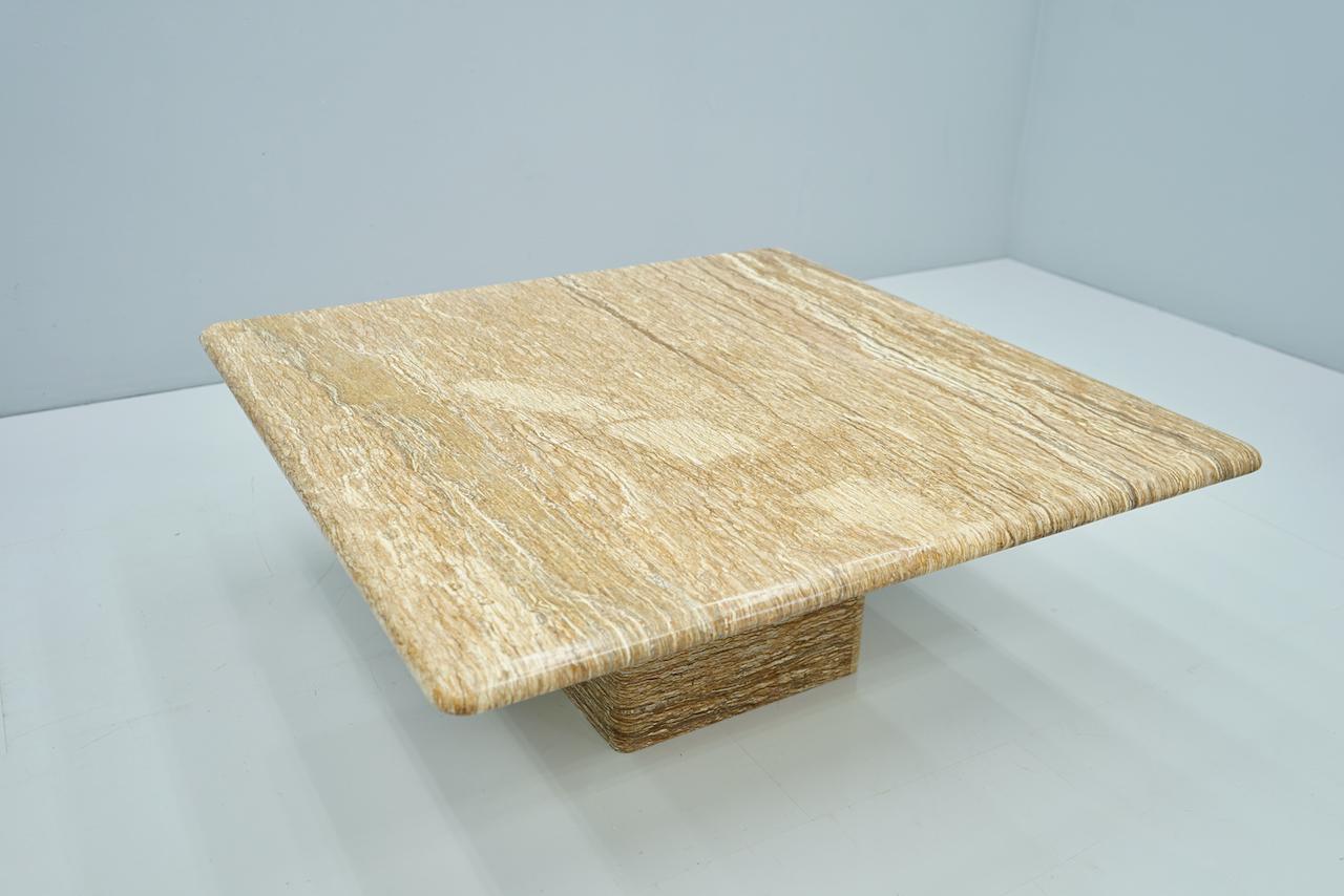 Late 20th Century Stunning Caramel Marble Coffee Table 1970s For Sale