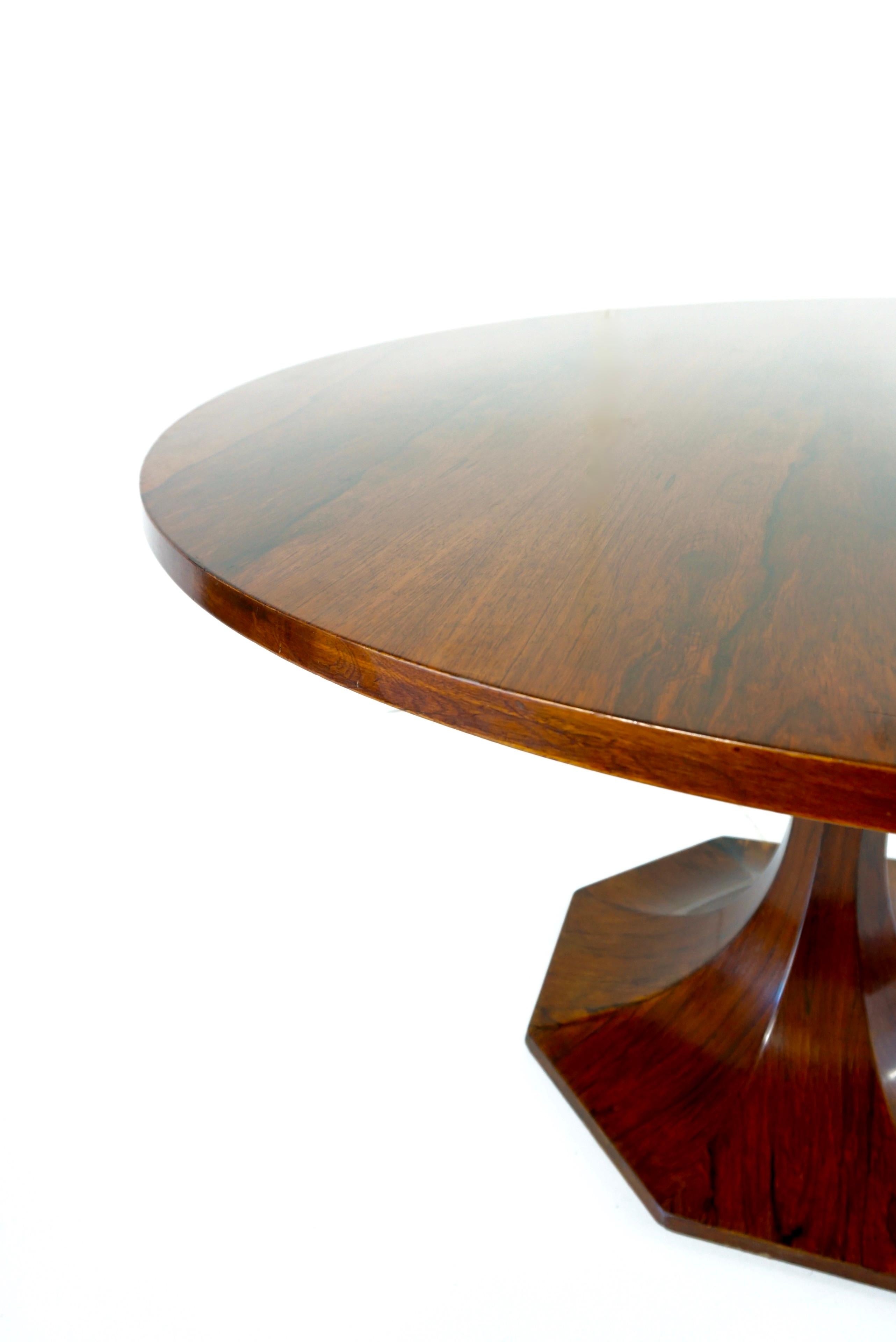 Stunning Carlo de Carli Large Wood Veneer Round Pedestal Dining Table, 1960 5