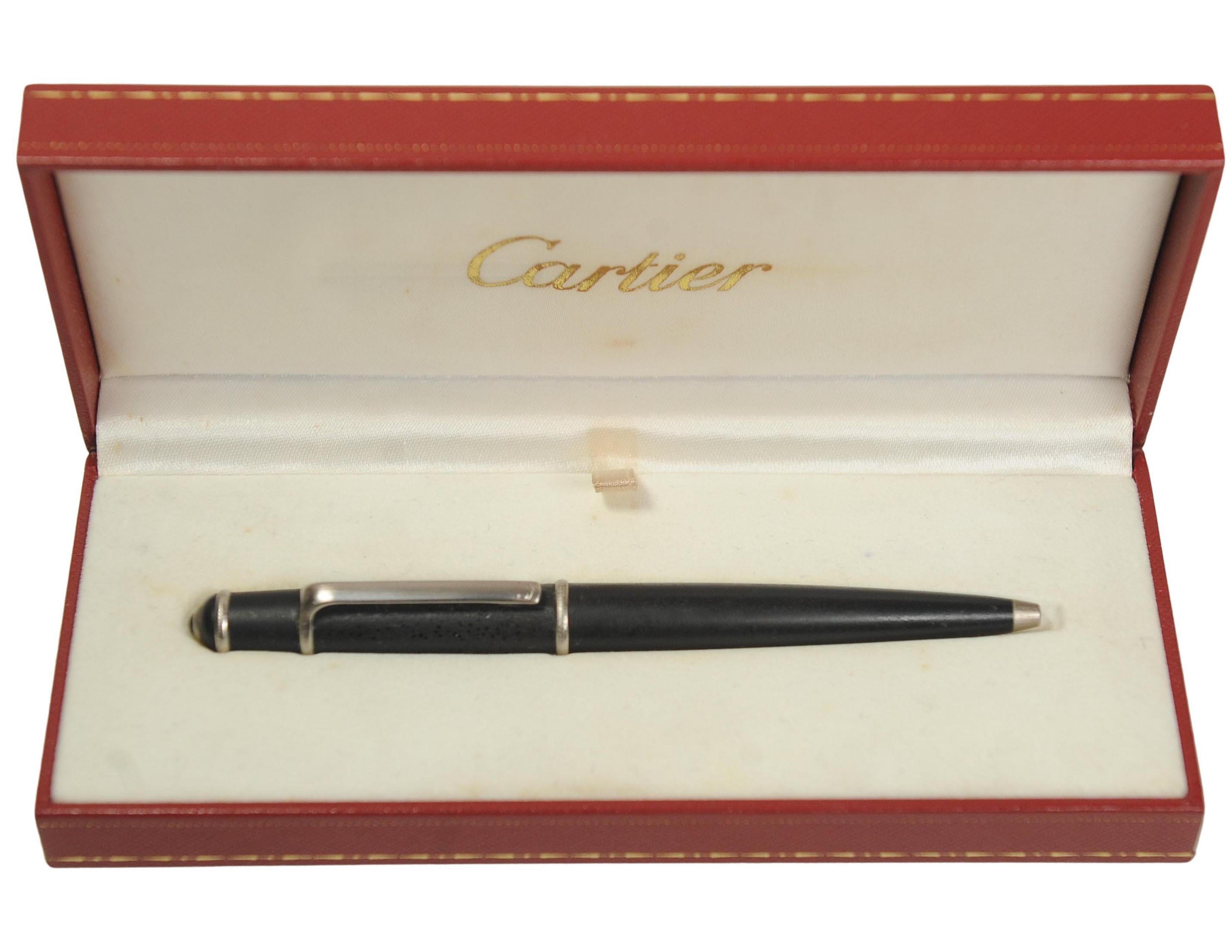 Atemberaubende Cartier Diabolo schwarzem Harz Stift Platinfassungen & Cabochon Finish Boxed im Angebot 2