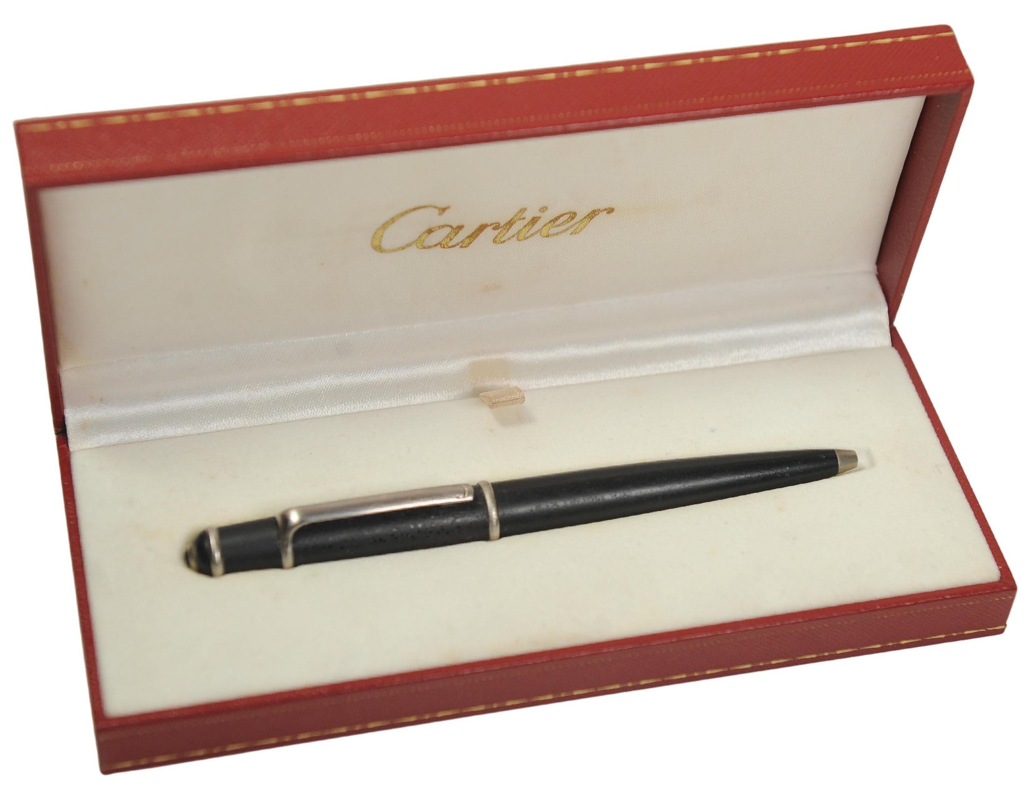 Atemberaubende Cartier Diabolo schwarzem Harz Stift Platinfassungen & Cabochon Finish Boxed im Angebot 3