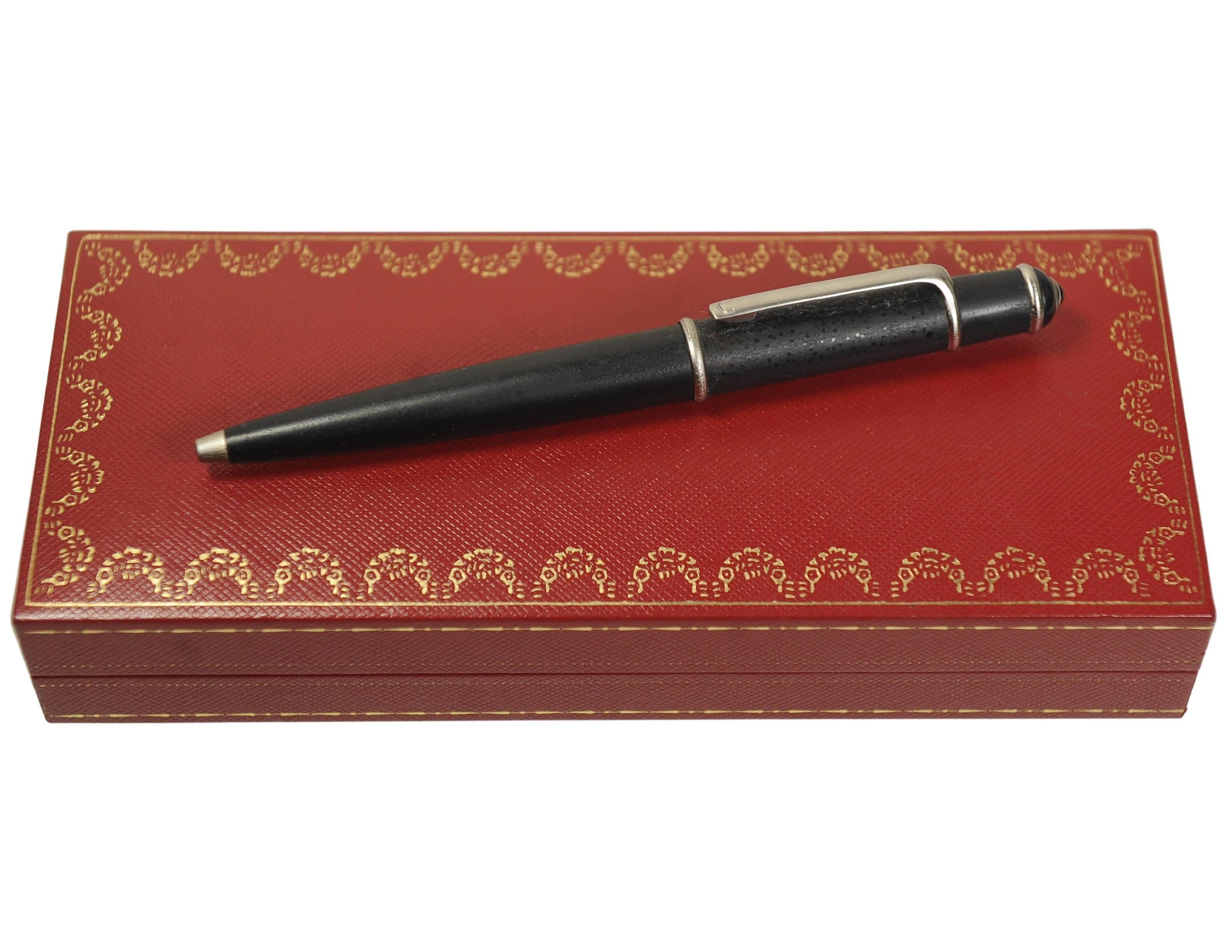 Atemberaubende Cartier Diabolo schwarzem Harz Stift Platinfassungen & Cabochon Finish Boxed (Art déco) im Angebot