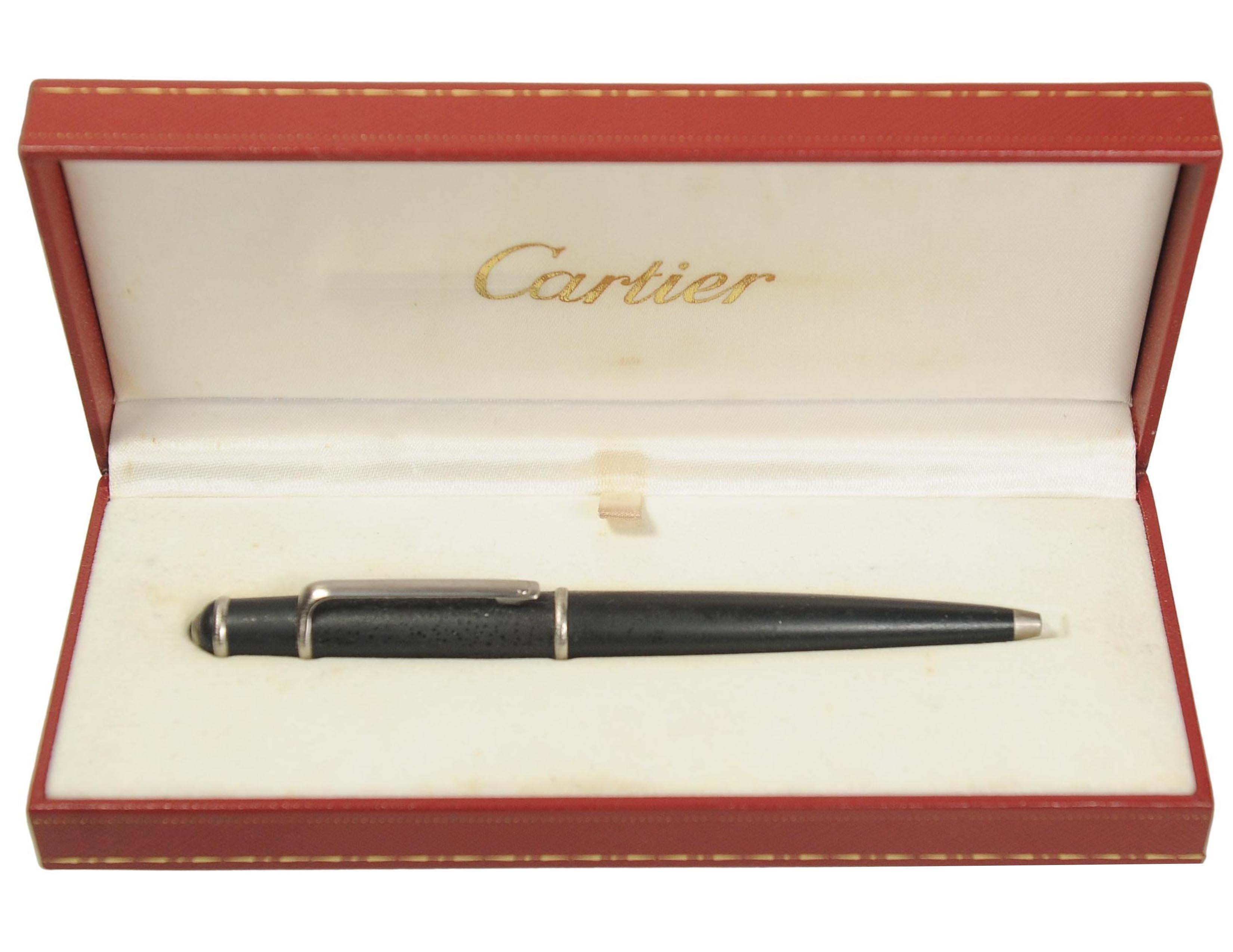 Atemberaubende Cartier Diabolo schwarzem Harz Stift Platinfassungen & Cabochon Finish Boxed (Gebürstet) im Angebot