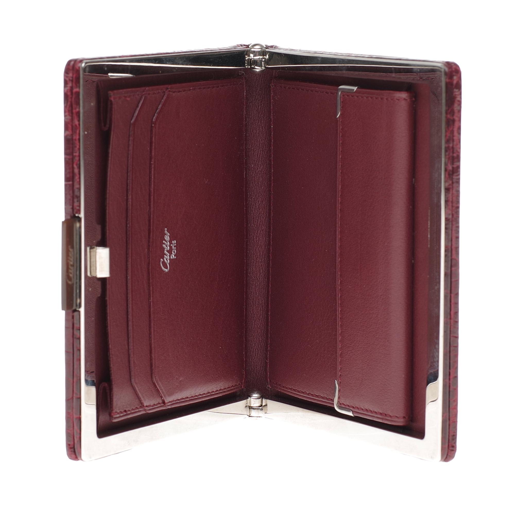 Stunning Cartier Wallet in burgundy crocodile porosus leather, silver hardware In Good Condition In Paris, IDF