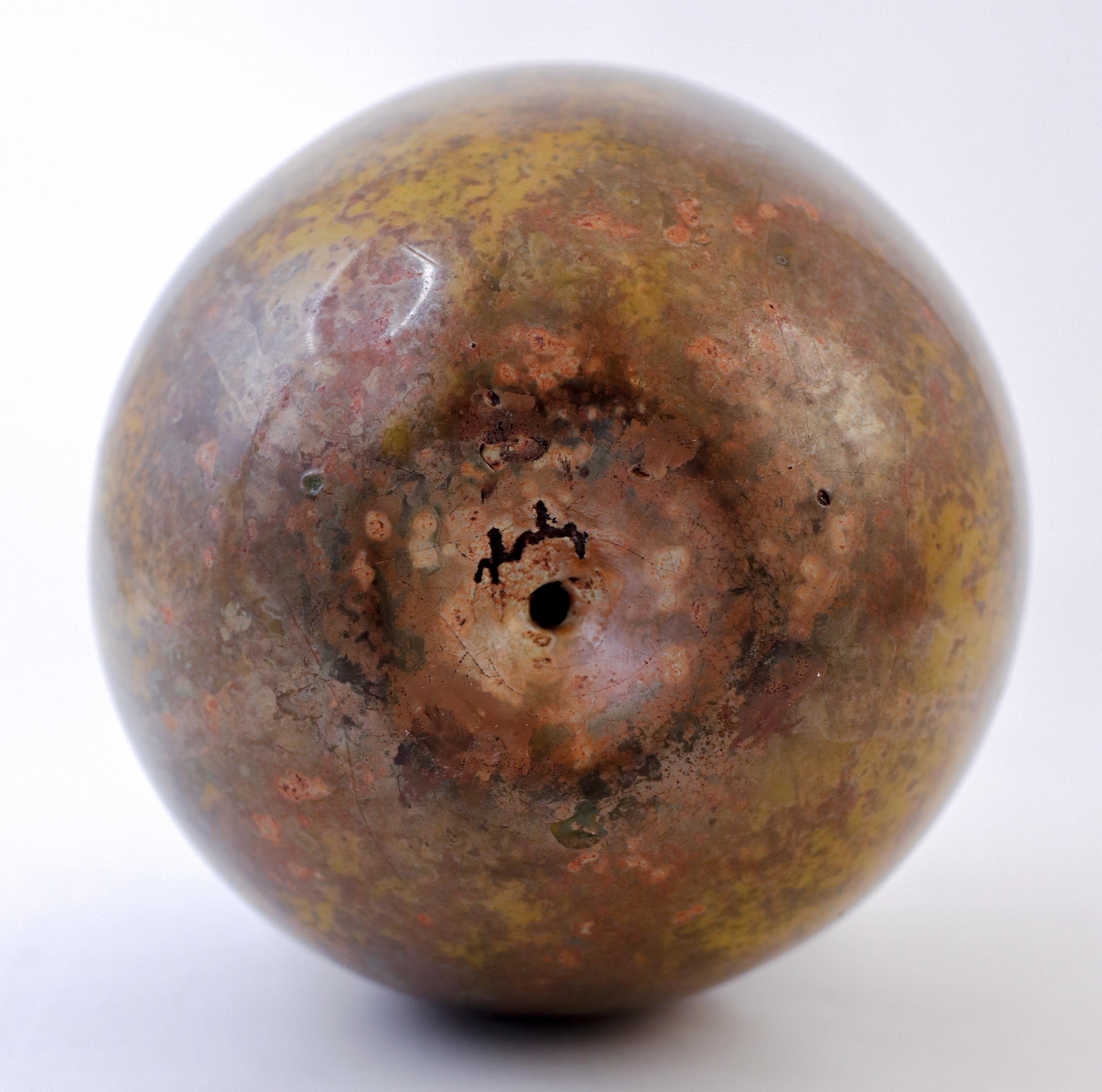 Stunning Ceramic Apple - Hans Hedberg, Biot 7