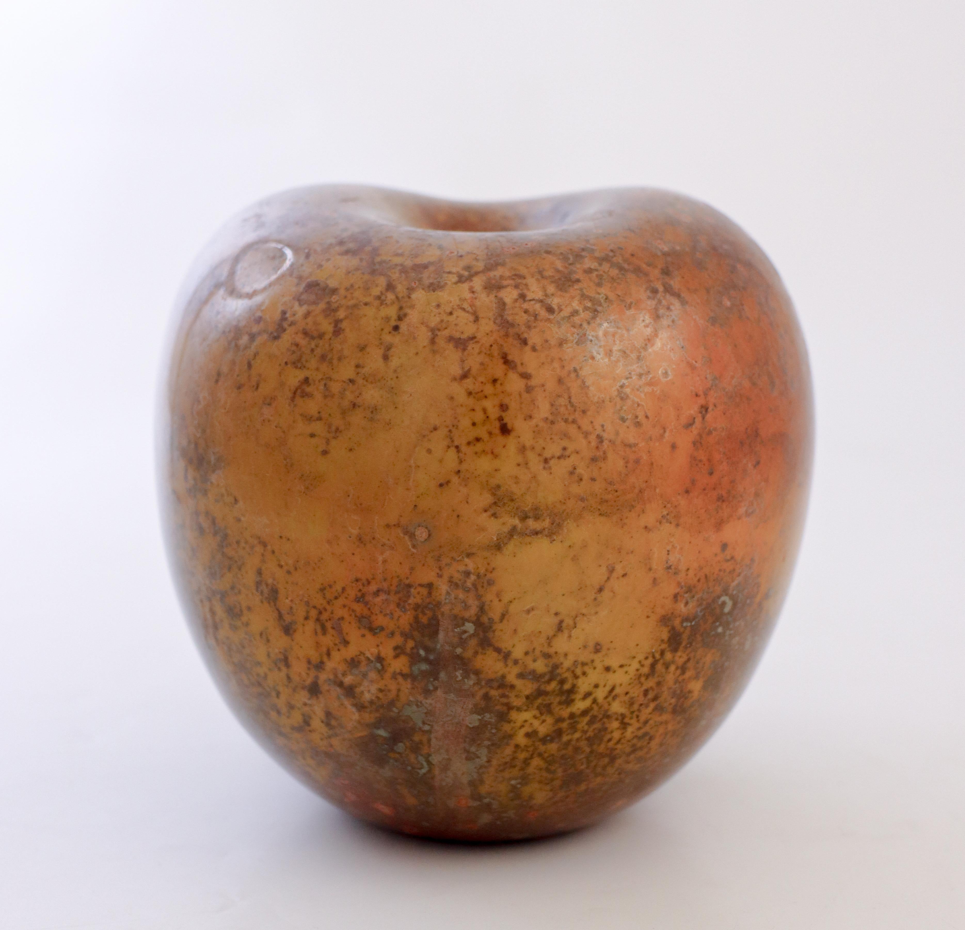 Glazed Stunning Ceramic Apple - Hans Hedberg, Biot