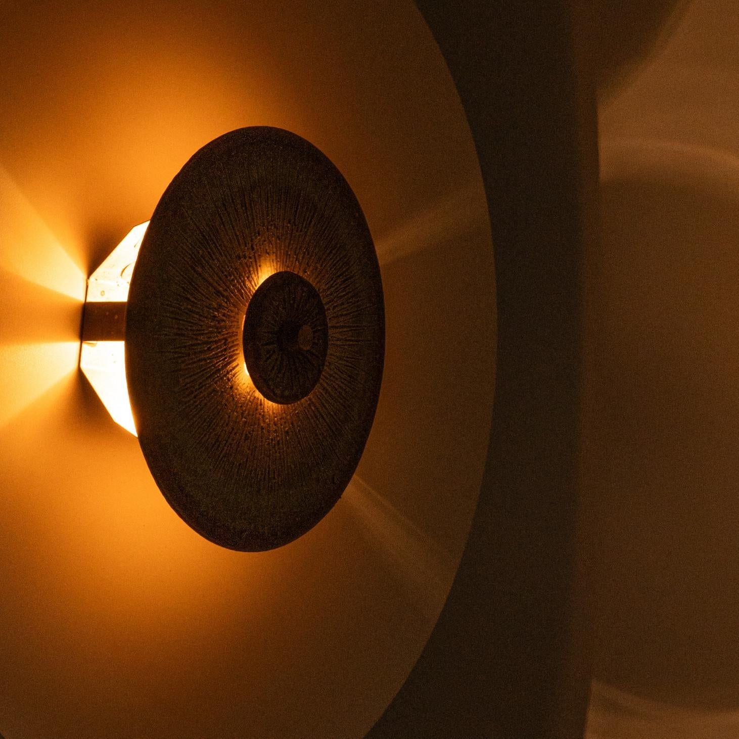 Stunning Ceramic Wall Light by Axella, Denmark 1970 In Good Condition For Sale In Rijssen, NL