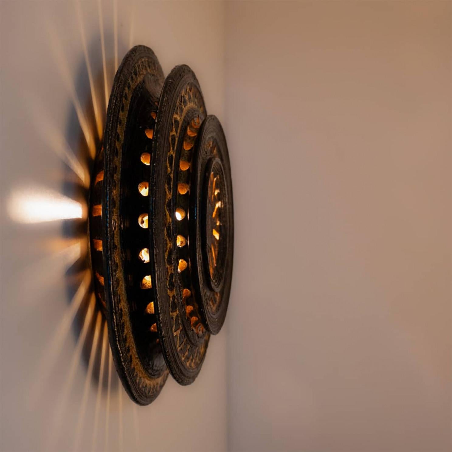 Céramique Superbe lampe murale en céramique, Danemark, 1970 en vente