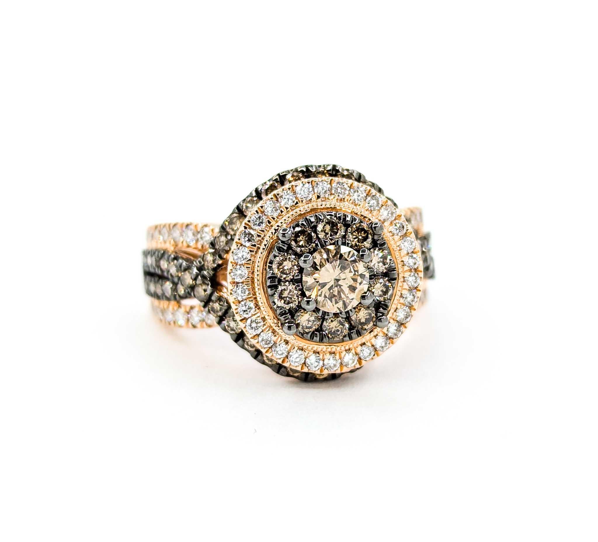 Atemberaubender Champagner- und Weißdiamantring aus 14k Roségold mit Diamanten im Zustand „Hervorragend“ in Bloomington, MN