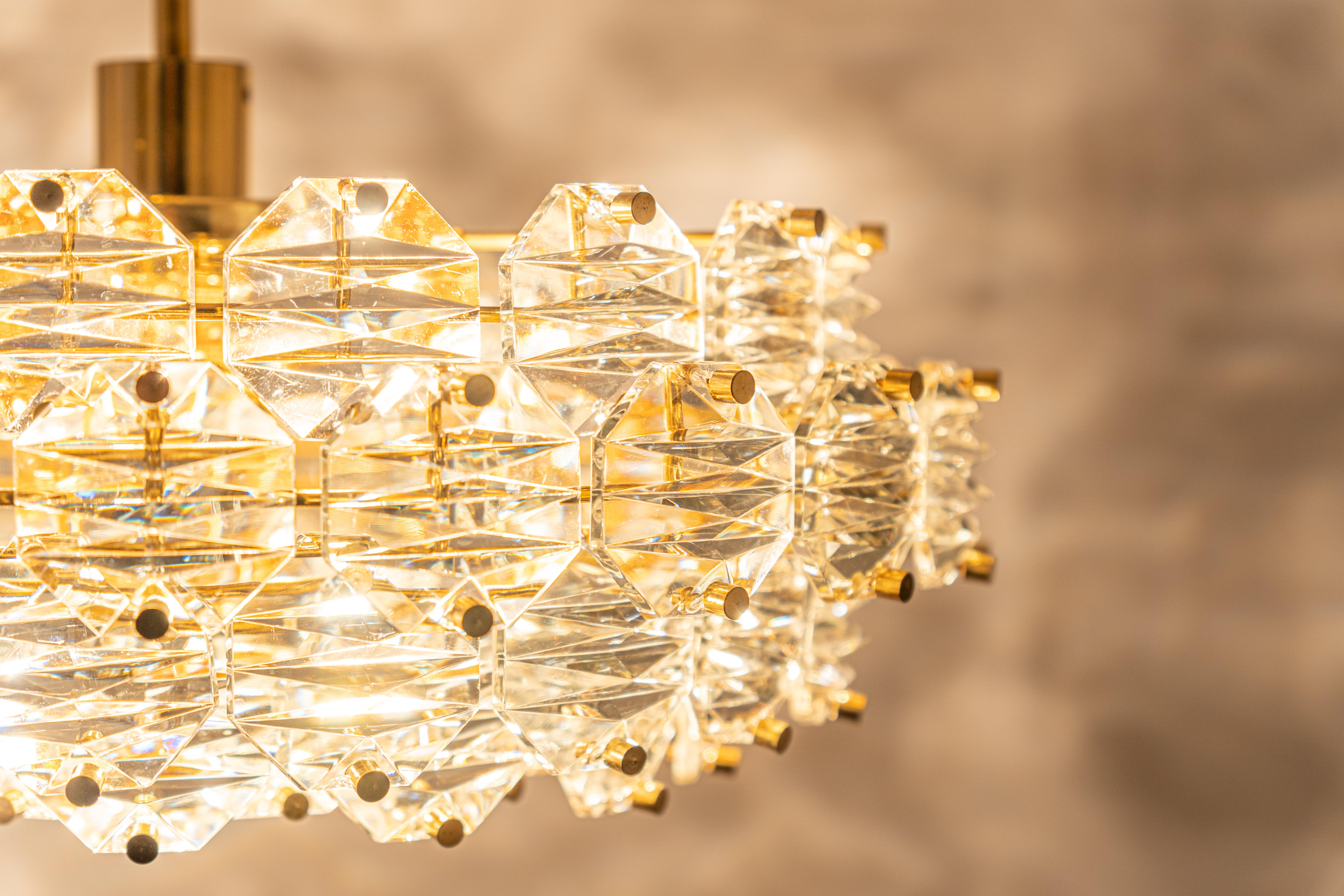 Stunning Chandelier, Brass and Crystal Glass by Kinkeldey, Germany, 1970s For Sale 6