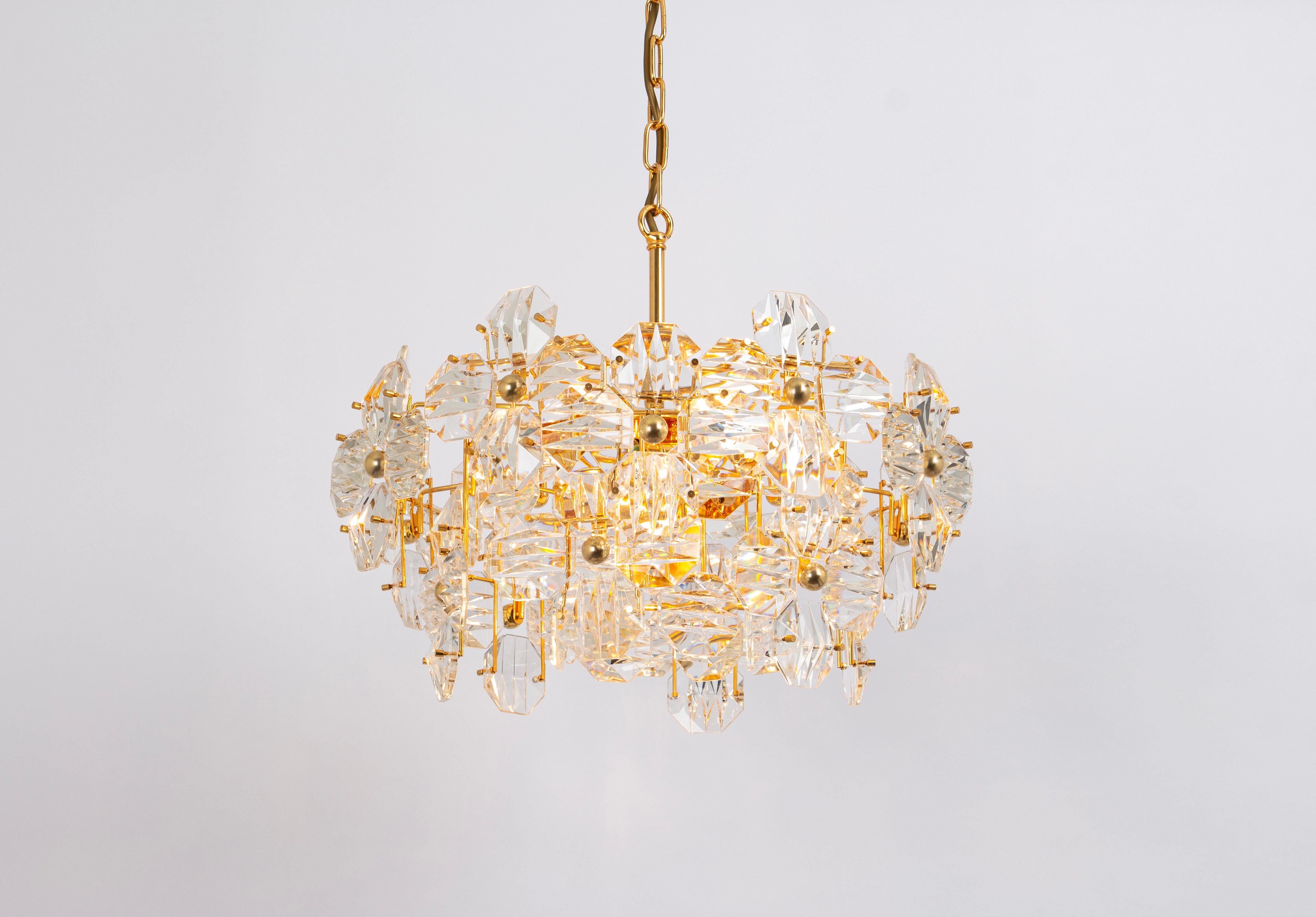 Mid-Century Modern 1 of 2 Stunning Chandelier, Brass and Crystal Glass by Kinkeldey, Germany, 1970s For Sale