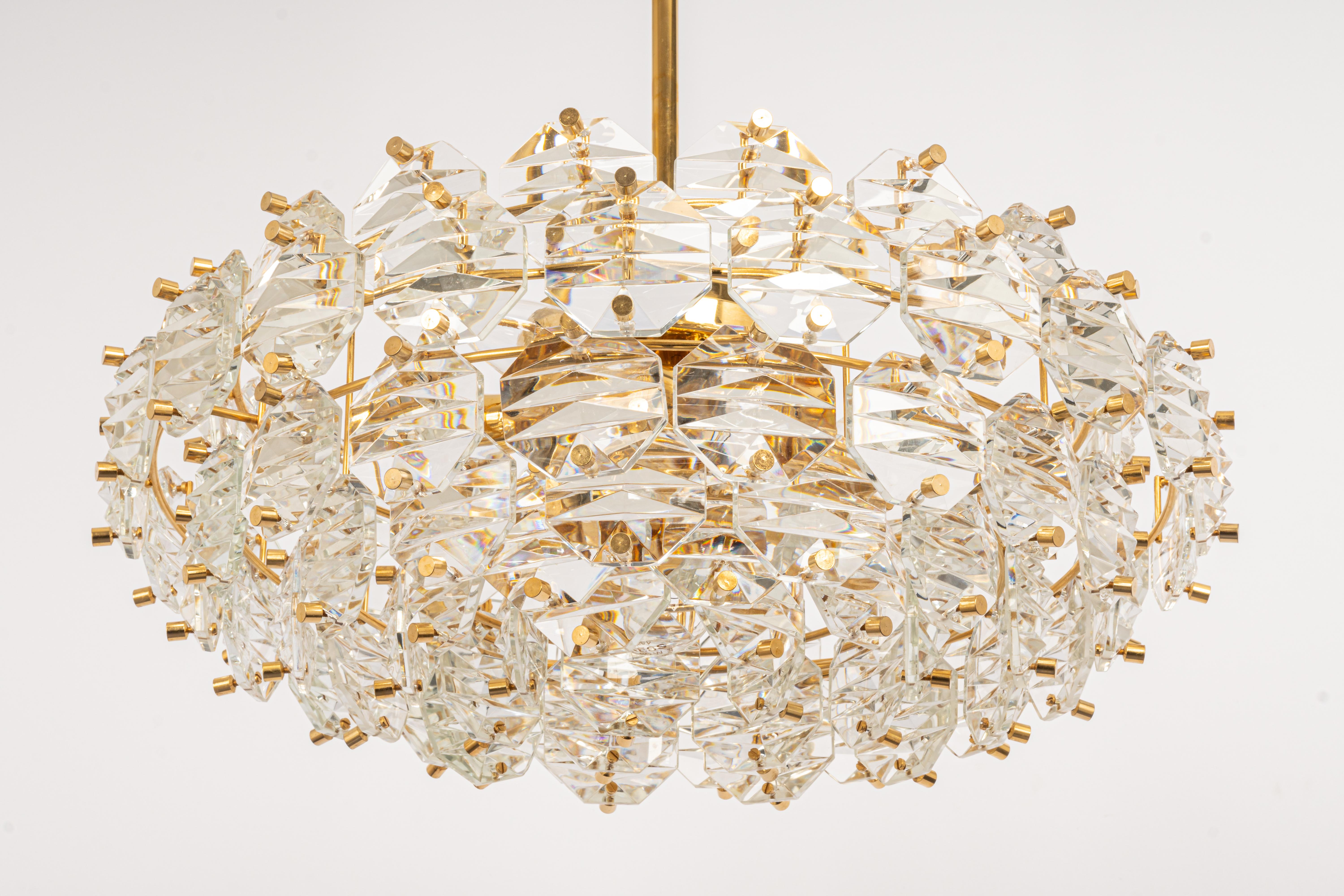 Mid-Century Modern Stunning Chandelier, Brass and Crystal Glass by Kinkeldey, Germany, 1970s For Sale