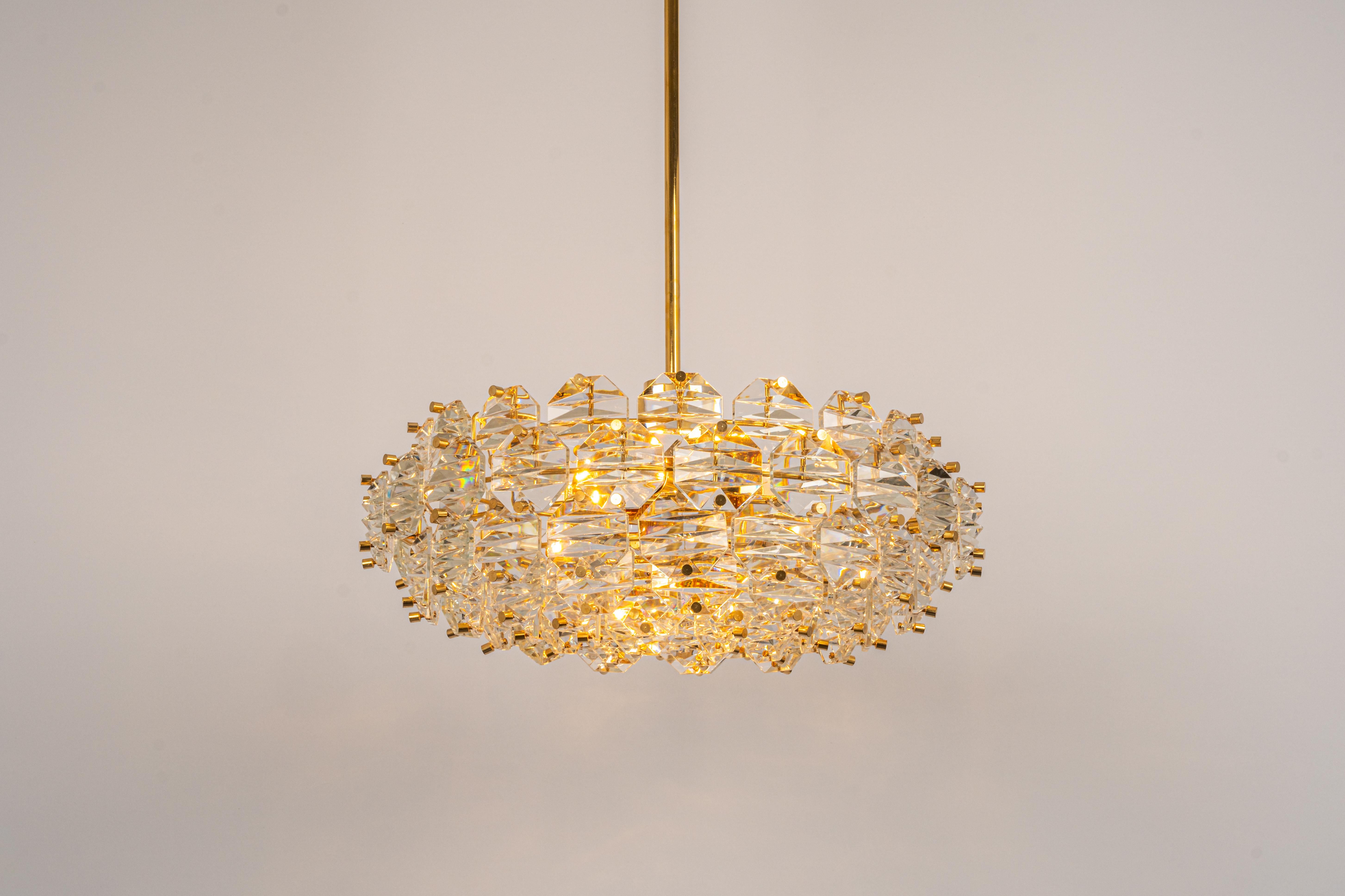 Stunning Chandelier, Brass and Crystal Glass by Kinkeldey, Germany, 1970s For Sale 1