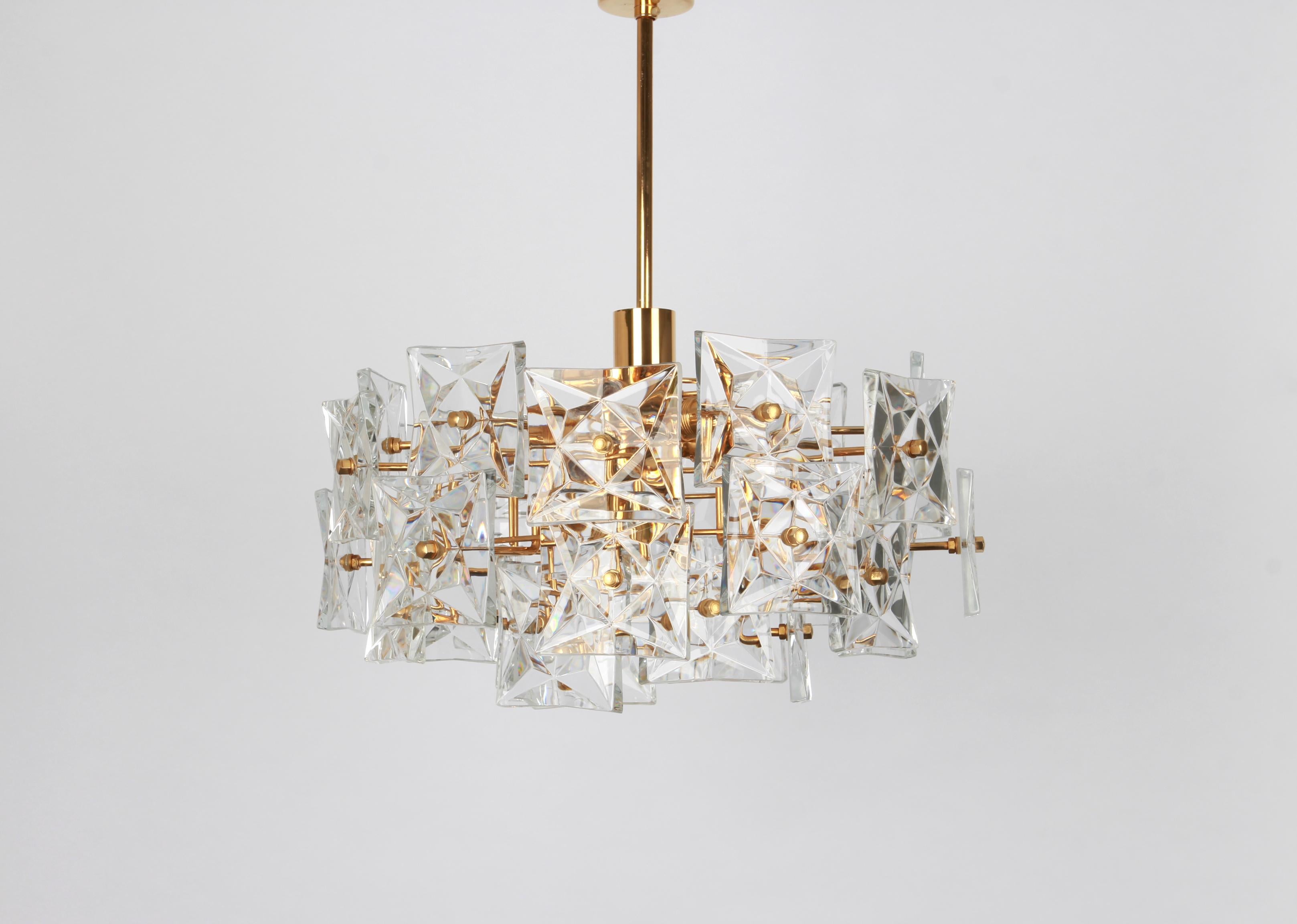 Stunning Chandelier, Brass and Crystal Glass by Kinkeldey, Germany, 1970s For Sale 3
