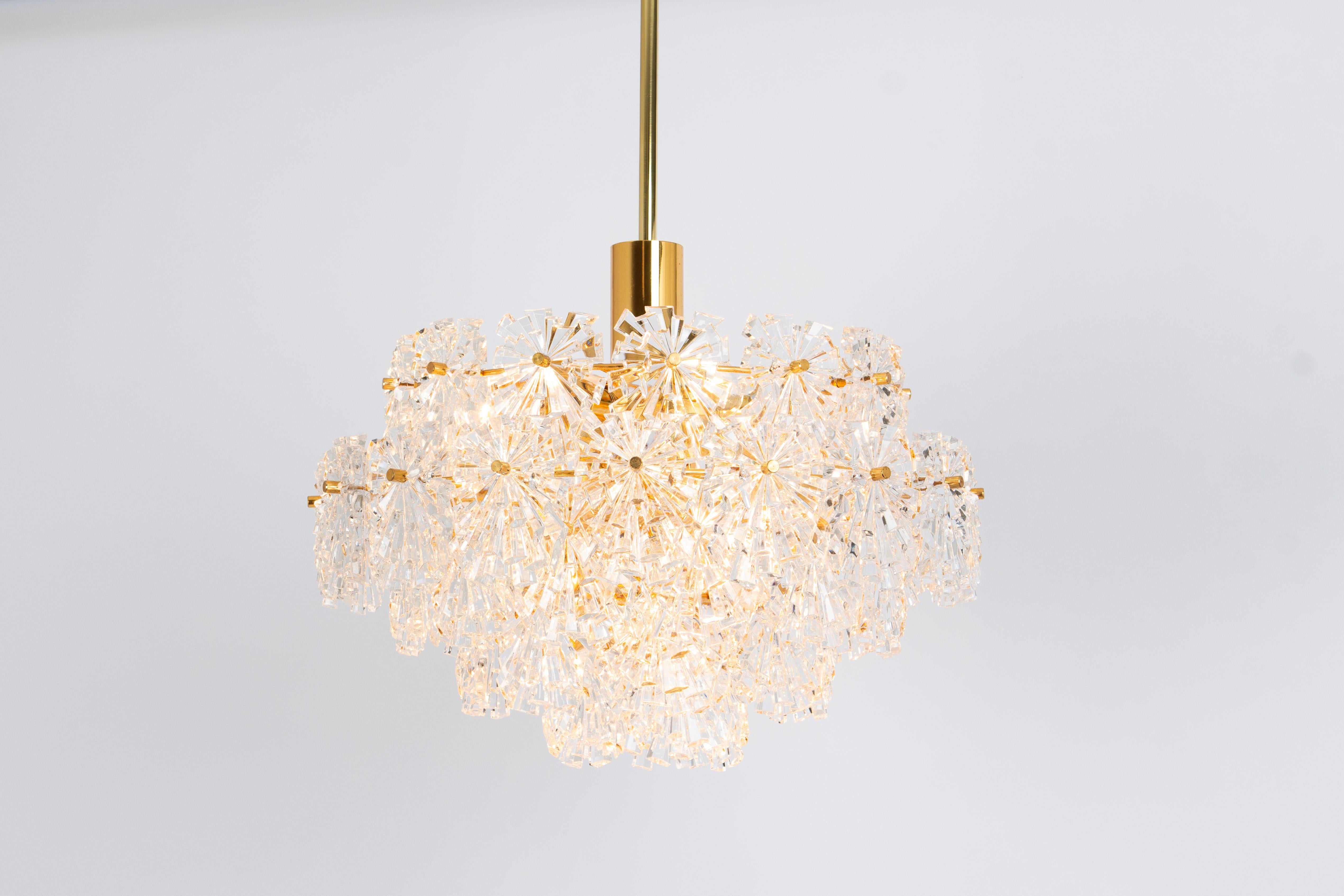 Late 20th Century Stunning Chandelier, Brass and Crystal Glass, Kinkeldey, Germany, 1970s For Sale