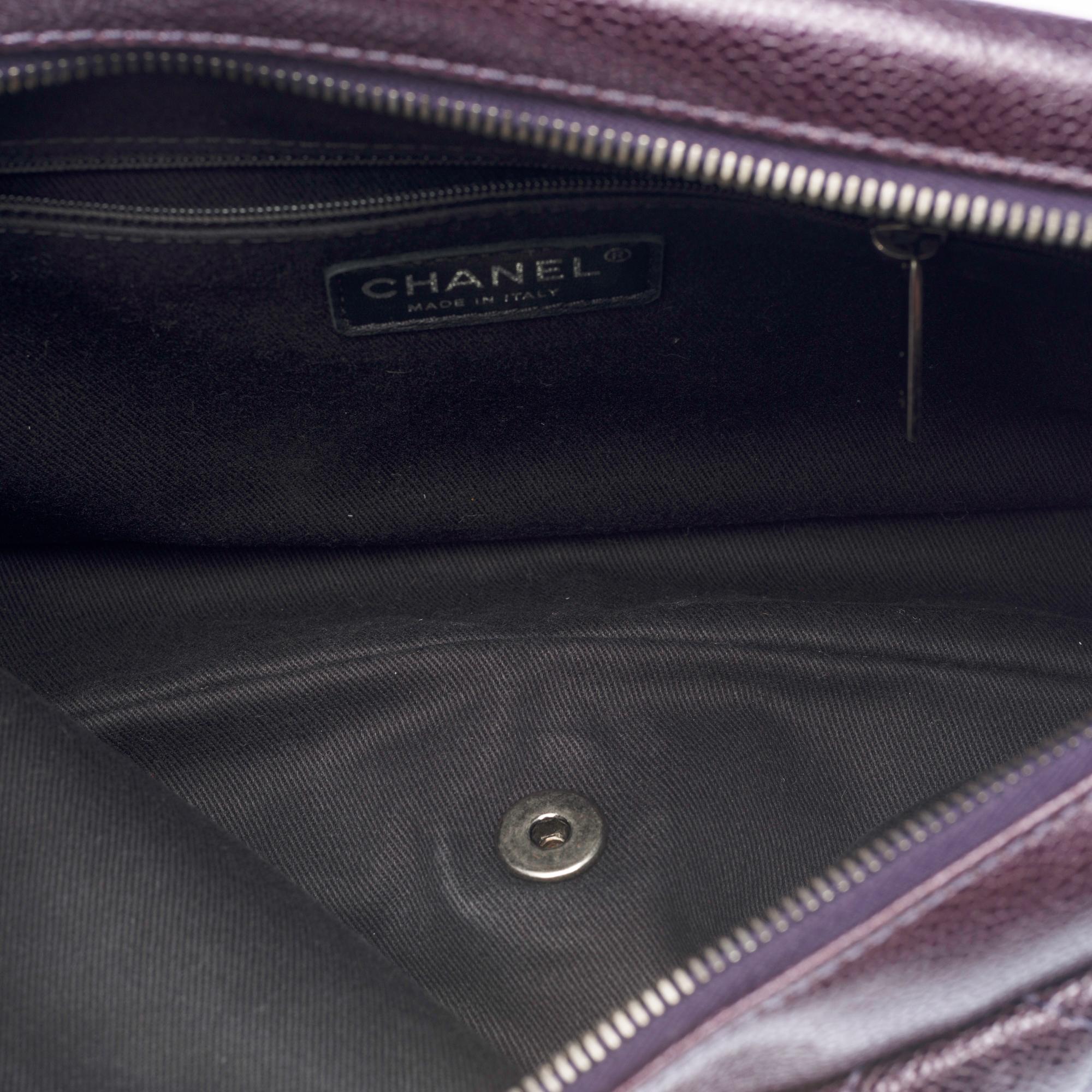 Stunning Chanel Classic shoulder flap bag in purple caviar leather, SHW 2