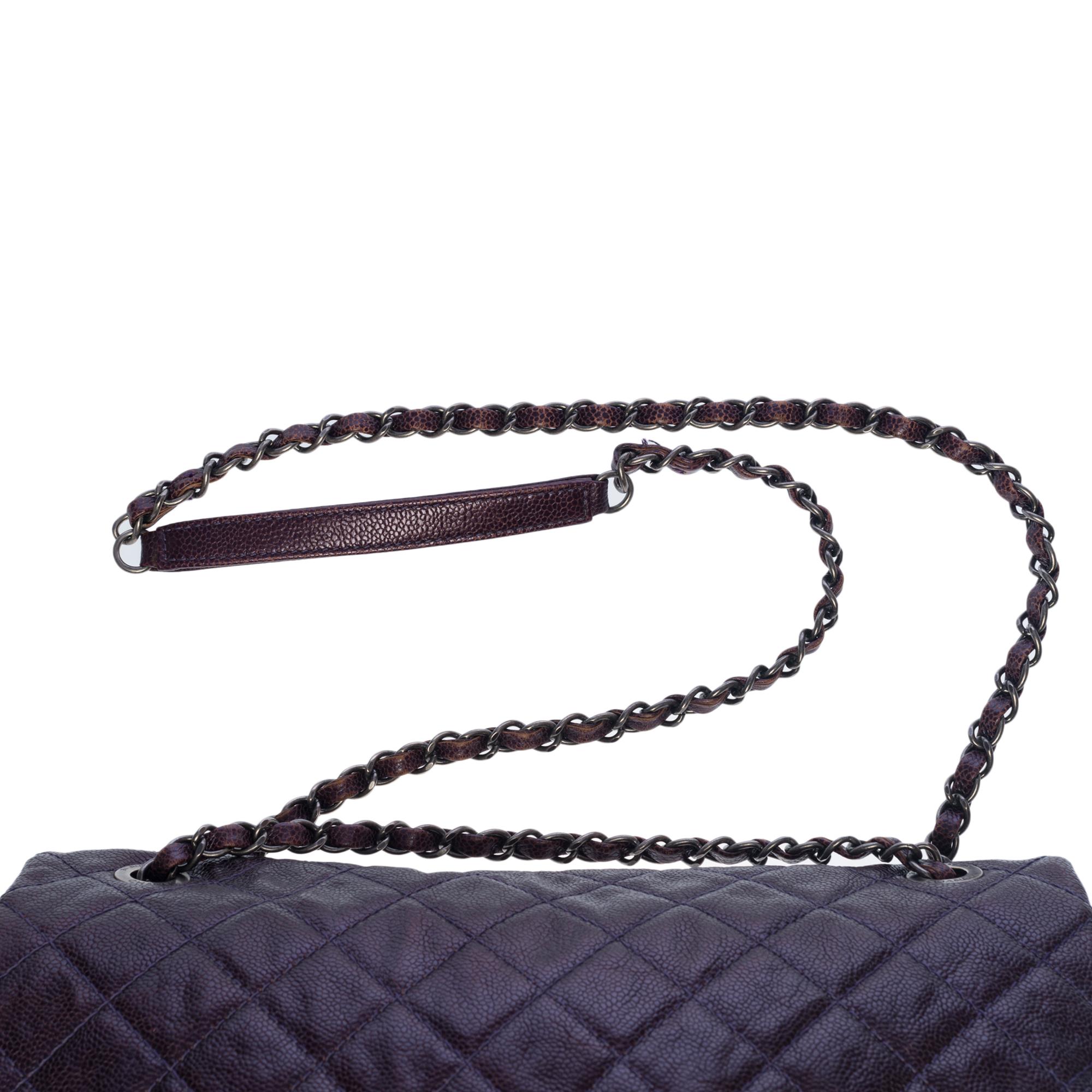 Stunning Chanel Classic shoulder flap bag in purple caviar leather, SHW 3