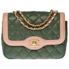 Stunning Chanel Diana Shoulder bag in brown quilted leather with gold hardware