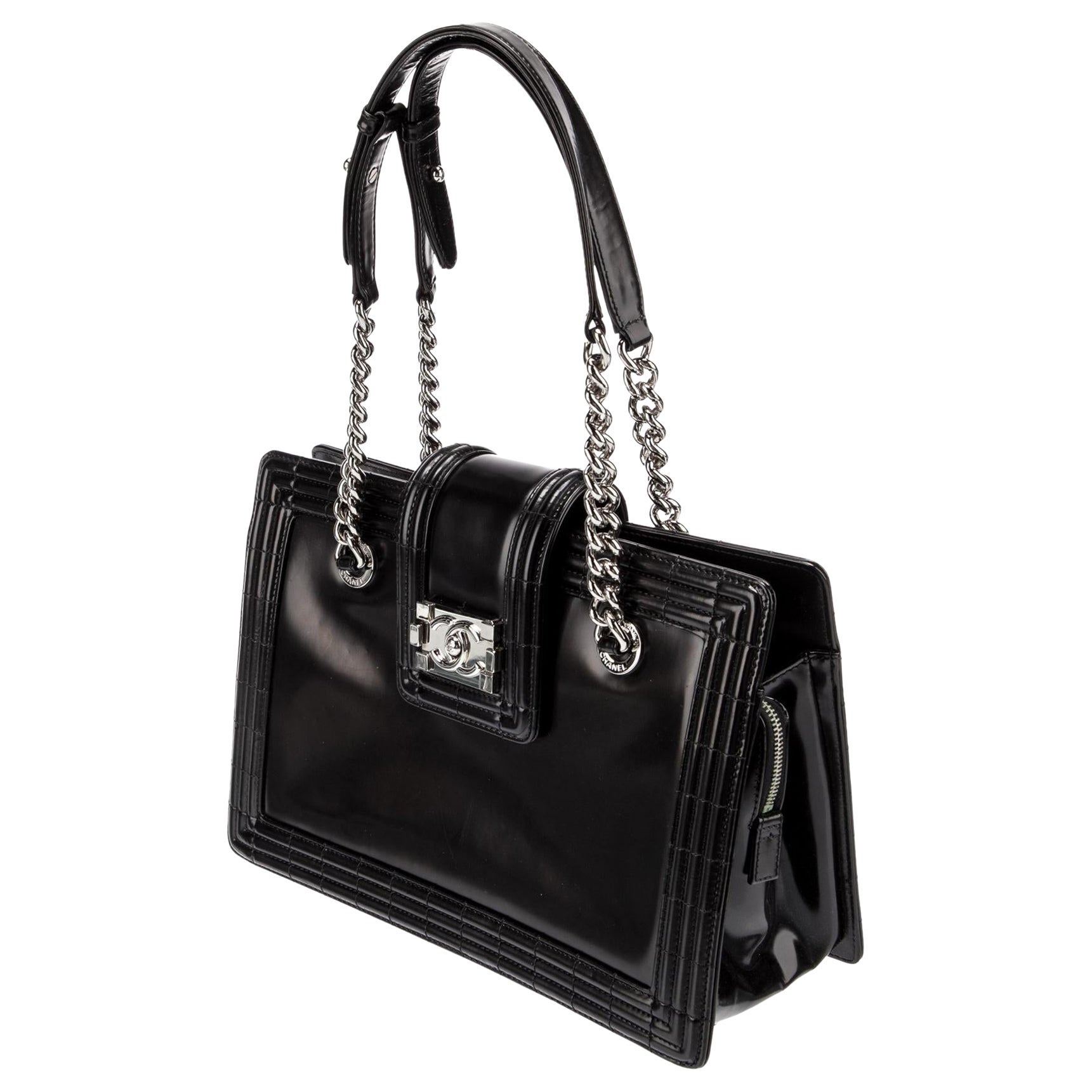 Stunning CHANEL Glazed Goatskin Reverso Tote Bag Purse