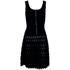 UNWORN Chanel „Little Black Dress“ Strickkleid mit Reißverschlussdetail 38