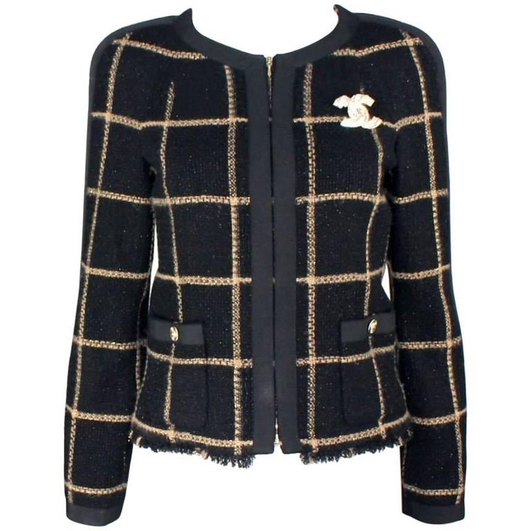 UNWORN Chanel Black and Gold Metallic Lesage Fantasy Tweed  display picture 1