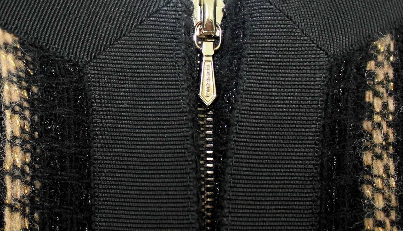 UNWORN Chanel Black & Gold Metallic Lesage Fantasy Tweed Jacket Dress Suit 38 For Sale 2