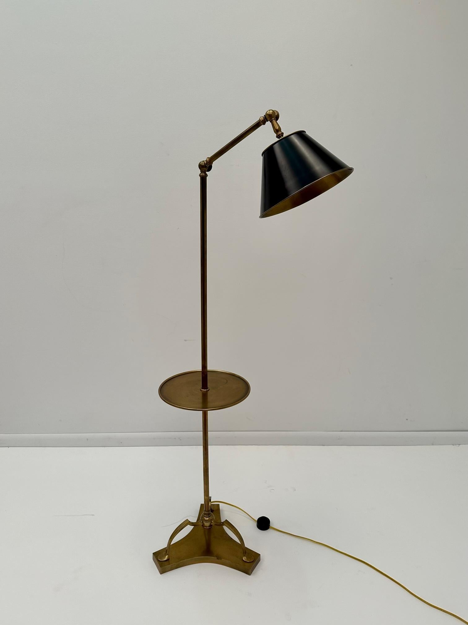 Stunning Chapman Brass Floor Lamp with Adjustable Shade In Good Condition In Hopewell, NJ
