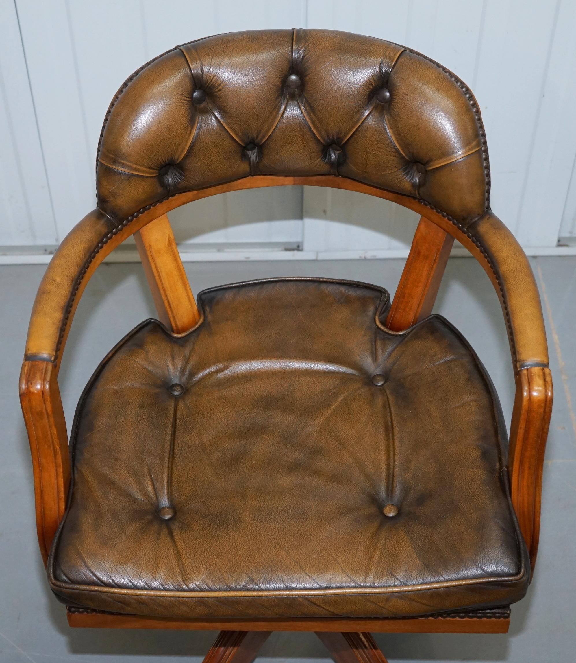 English Stunning Chesterfield Admirals Court Captains Aged Brown Leather Cushioned Chair