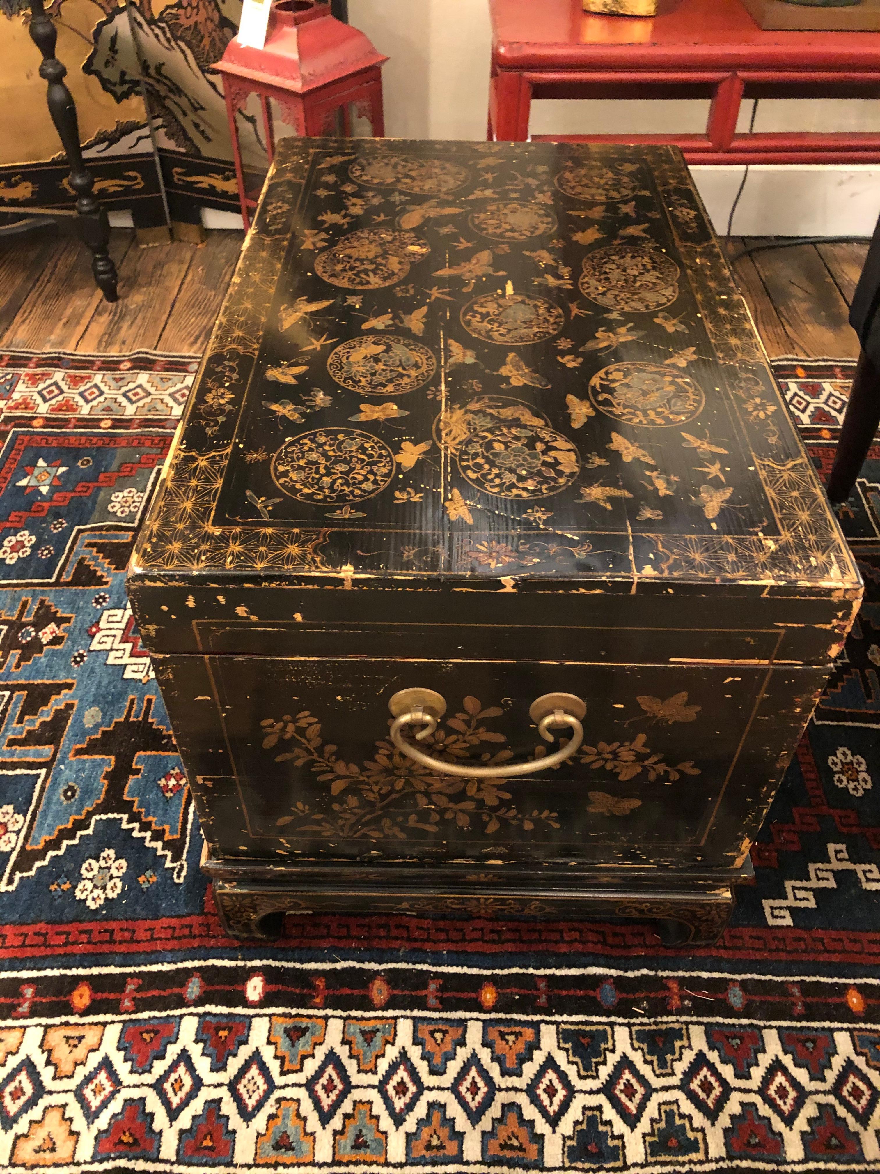 Chinoiserie Stunning Chinese Black & Gold Lacquer Chest on Stand Coffee Table