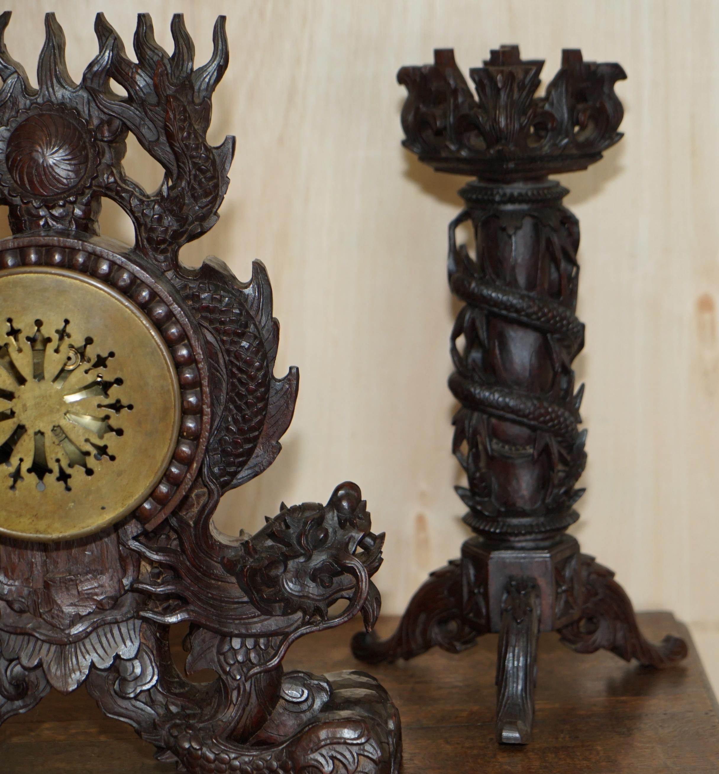 STUNNING CHINESE EXPORT HAND CARVED WOOD DRAGON MANTLE CLOCK & CANDLESTiCKS For Sale 11