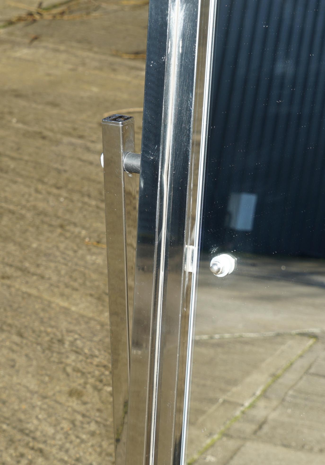STUPENDO SPECCHIO CHEVALE SU RUOTE CON TELAIO CROMATO EICHHOLTZ CAPRI 171 cm. in vendita 1
