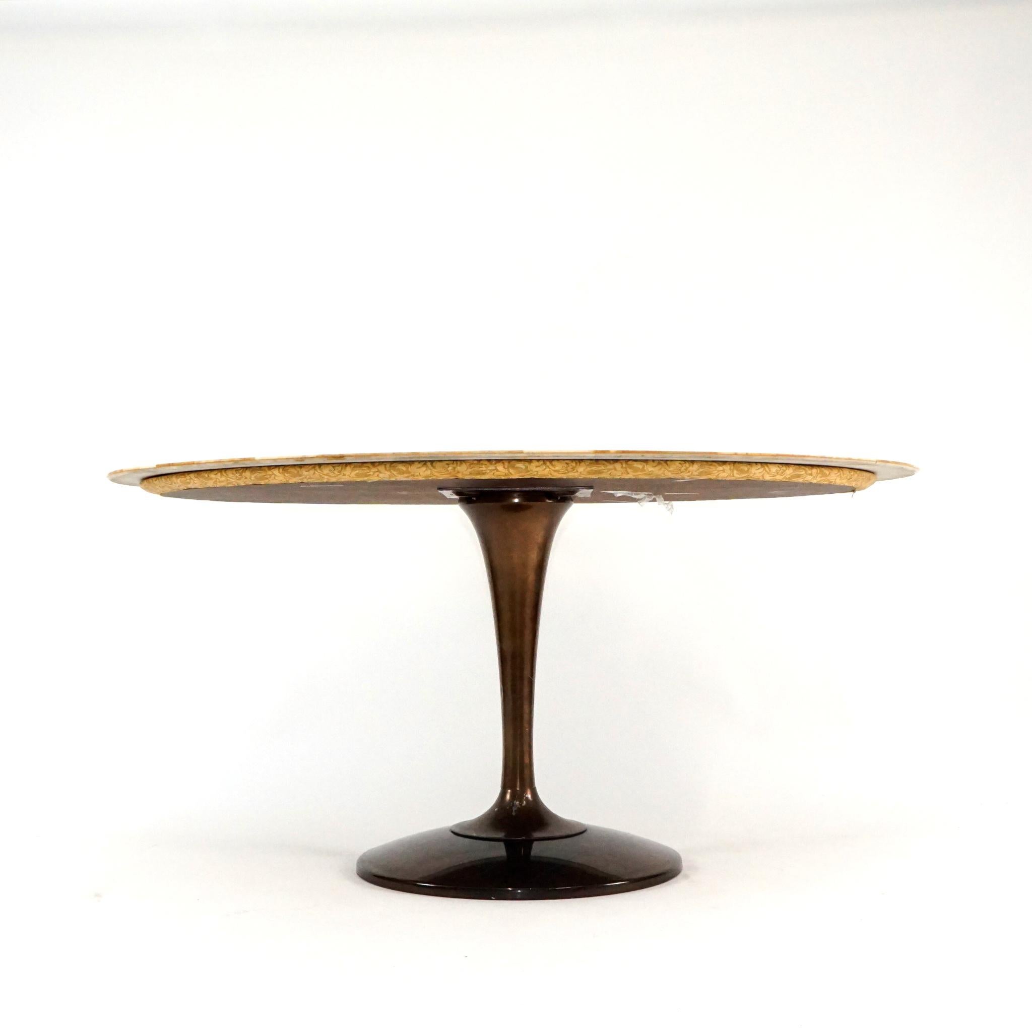 Stunning Chrome Craft Patchwork Top Mid-Century Modern Oval Tulip Based Table In Good Condition In Hudson, NY