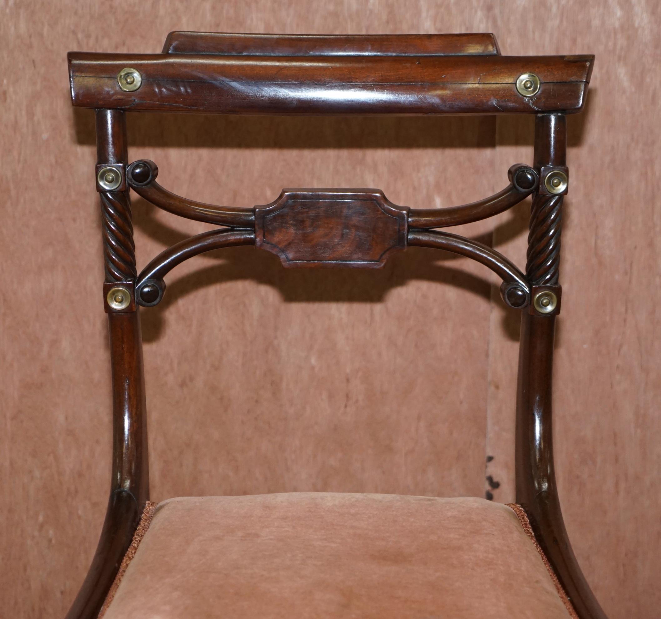 Hand-Crafted Stunning circa 1810 Regency Flamed Mahogany Dining Chair Ornately Carved Frame