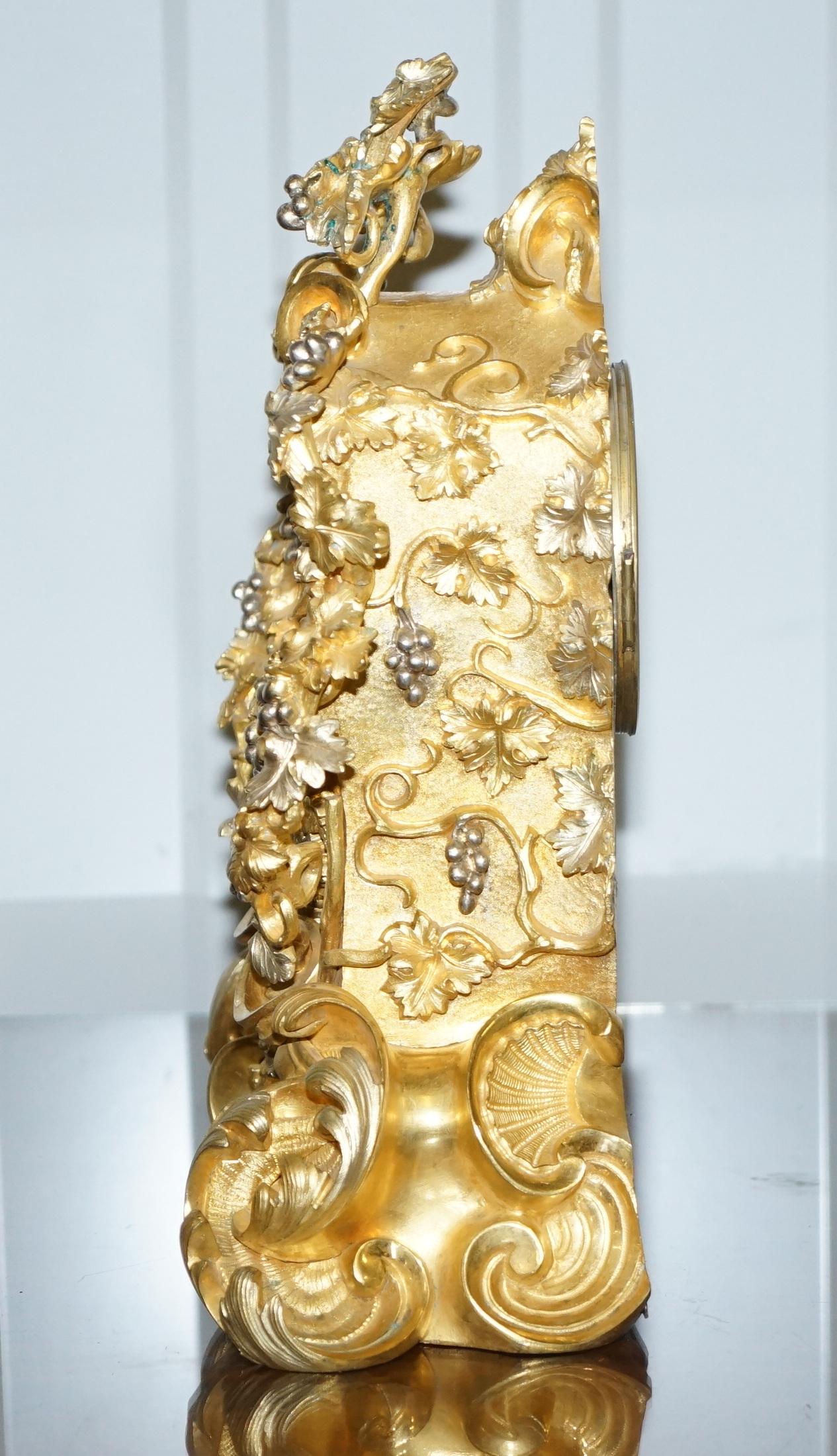 Atemberaubende französische Kaminuhr, um 1860, Gold vergoldete Bronze, großes dekoratives Stück im Angebot 6