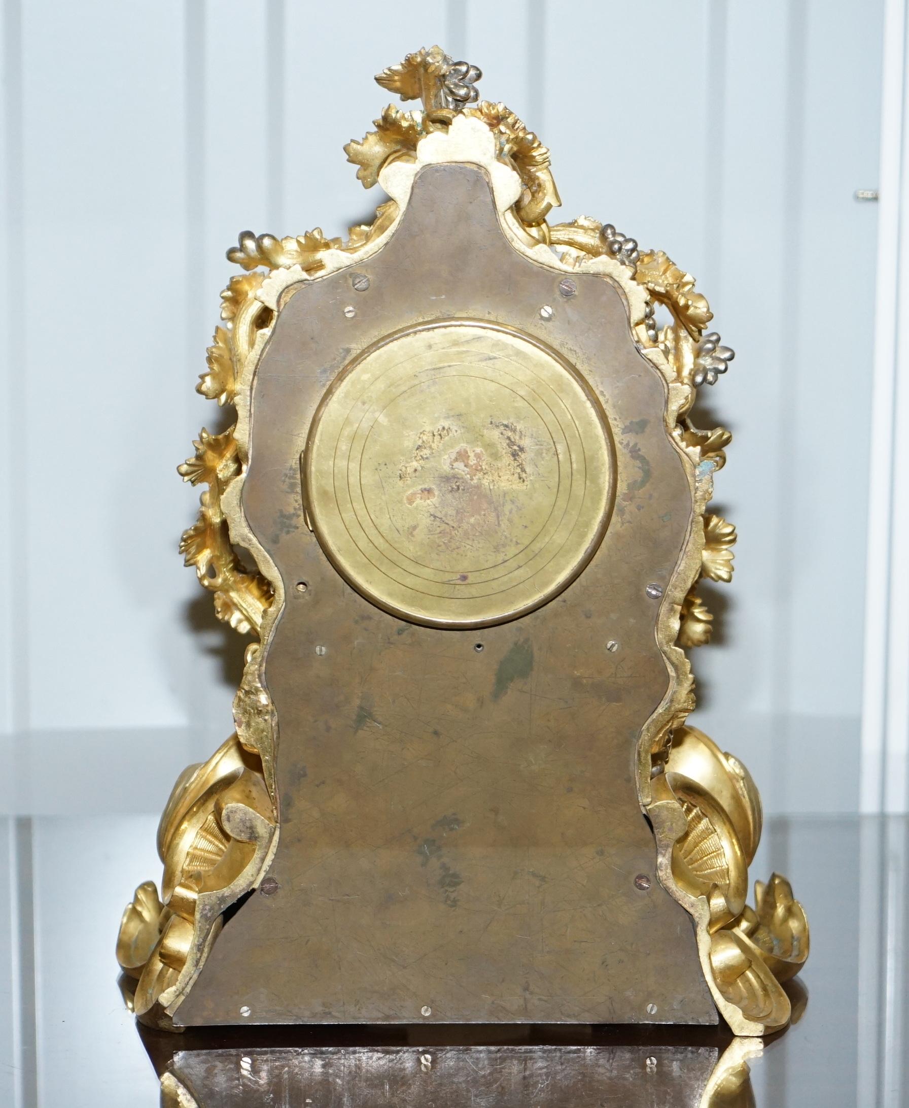 Stunning circa 1860 Gold Gilt Bronze French Mantle Clock Large Decorative Piece For Sale 2