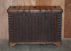 Stunning circa 1880 Antique Teak & Brass Damchiya Dowry Chest or Linen Trunk