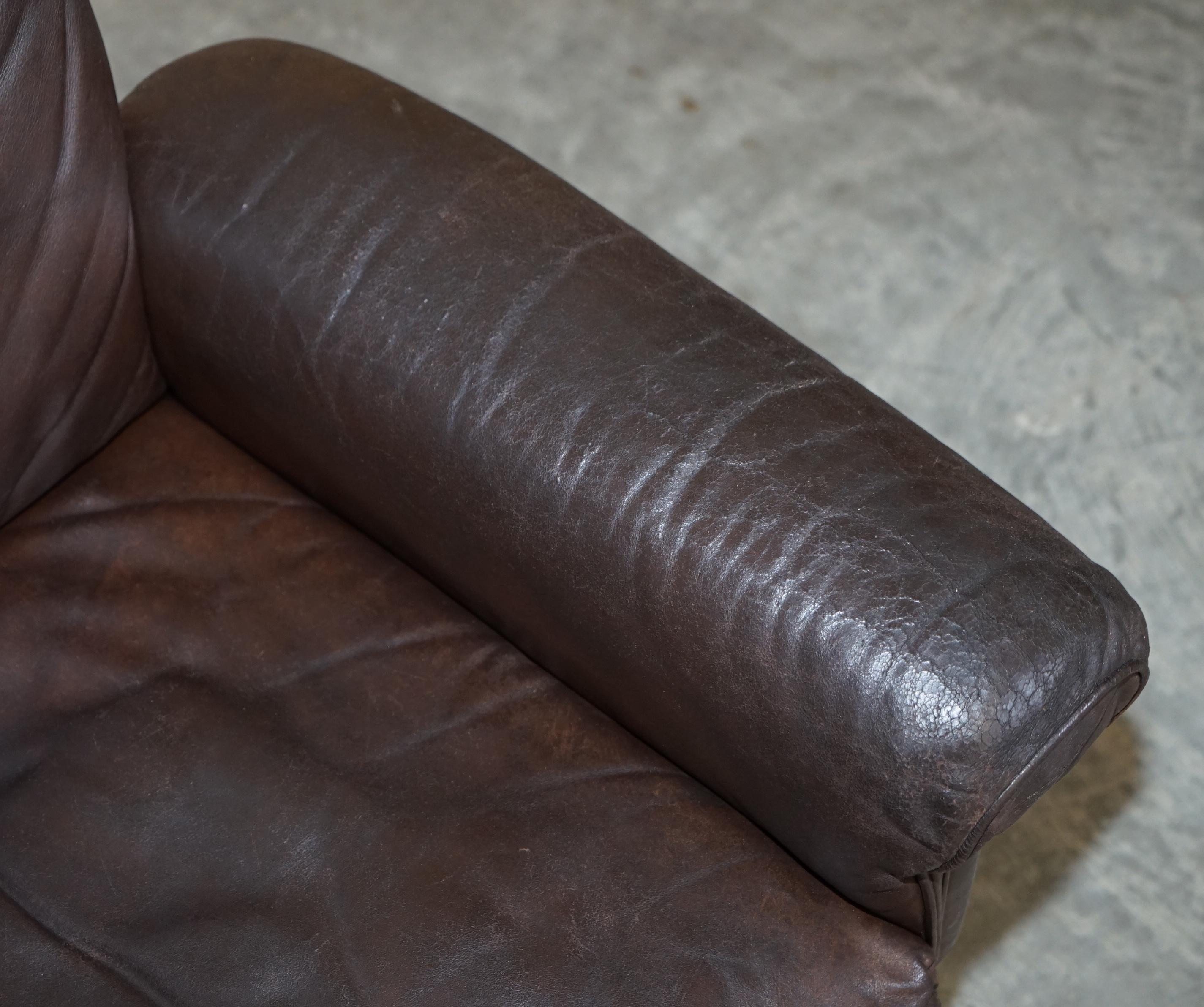 Stunning circa 1960's De Sede DS-35 Brown Leather Swivel Armchair Hand Stitched For Sale 2