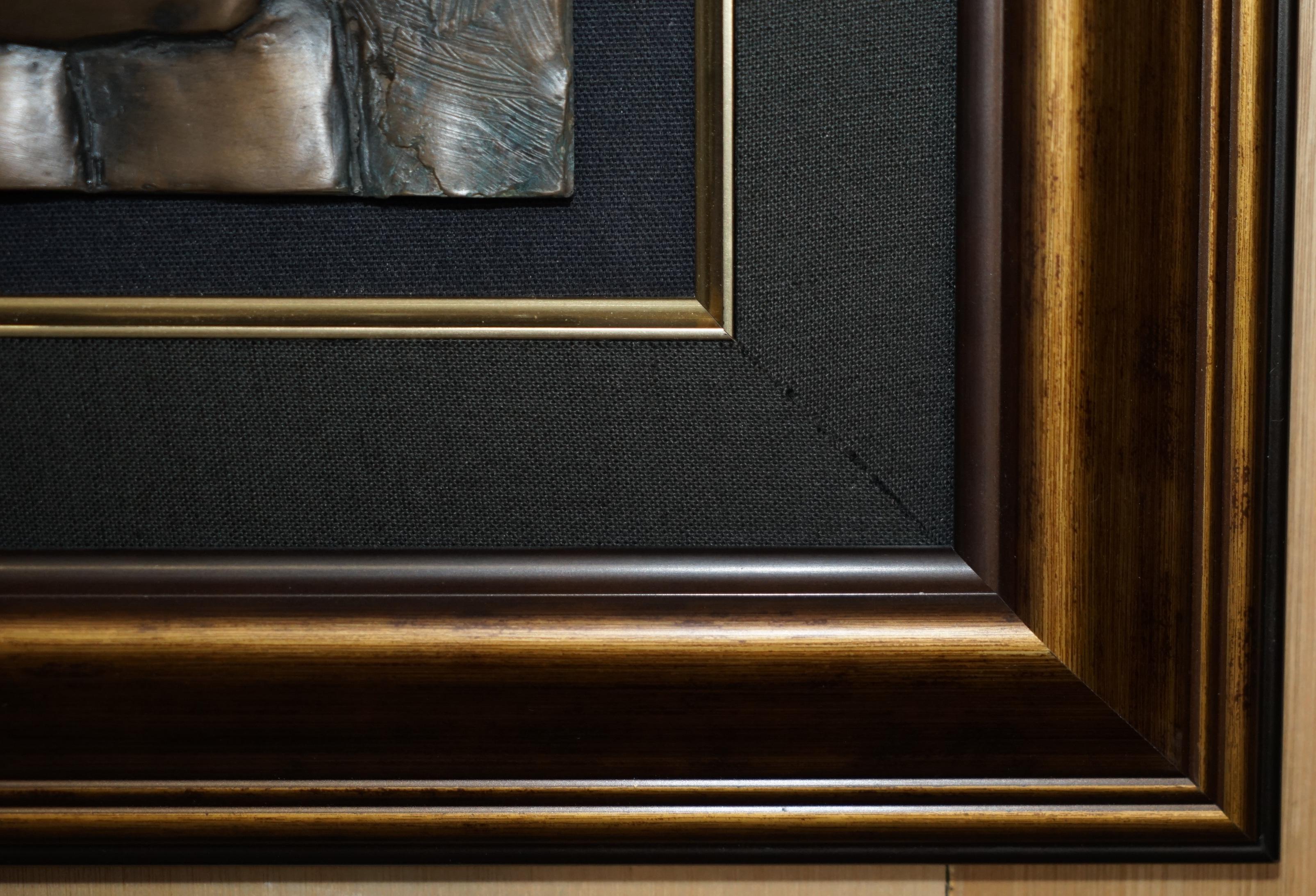 STUNNING CIRCA 2000 BILL MACK CARELESS BRONZE PLASTER 3D PICTURE OF TWO LOVERs im Angebot 2