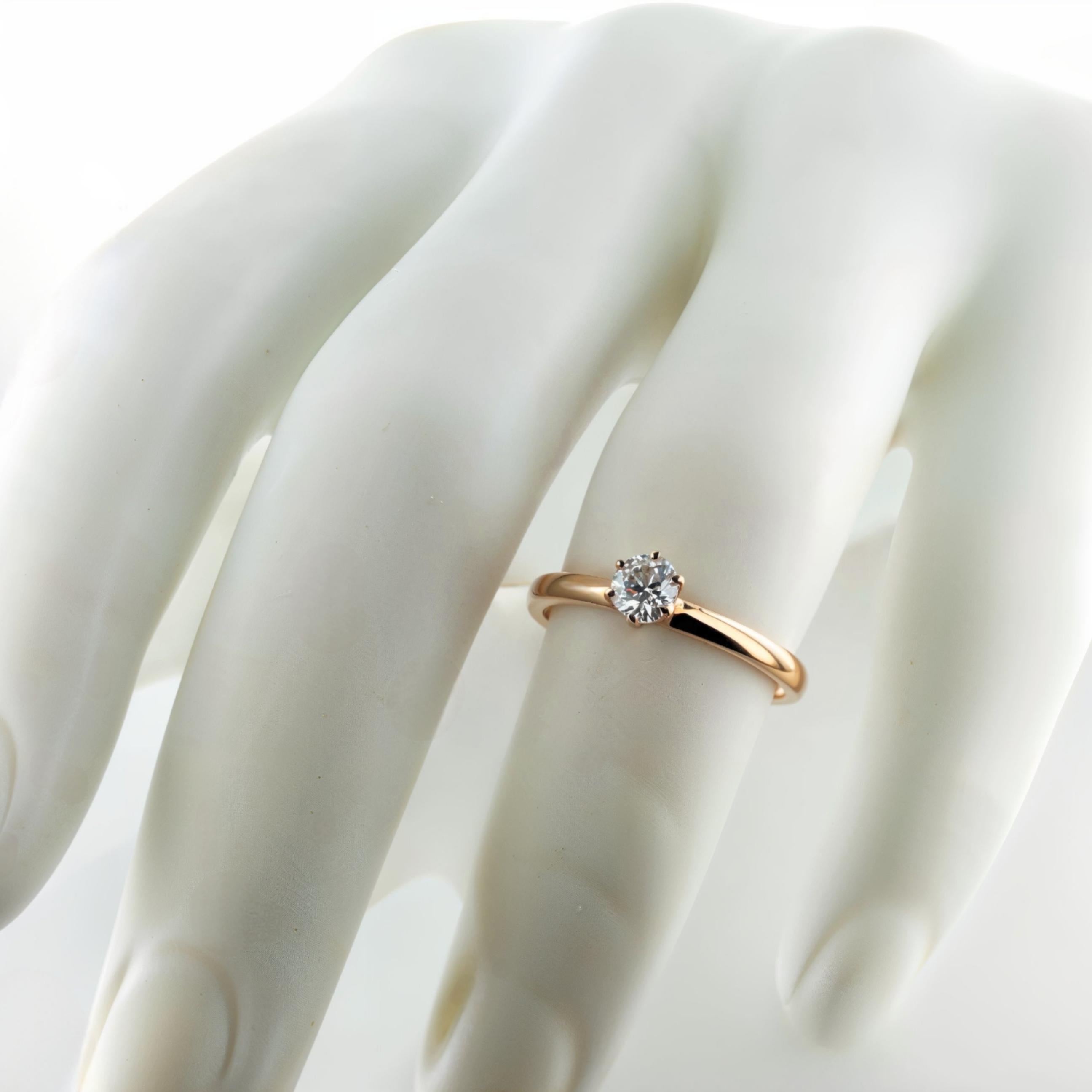 For Sale:  Stunning Classic 0.25 Carat Diamond Solitaire Ring in 14K Gold 11